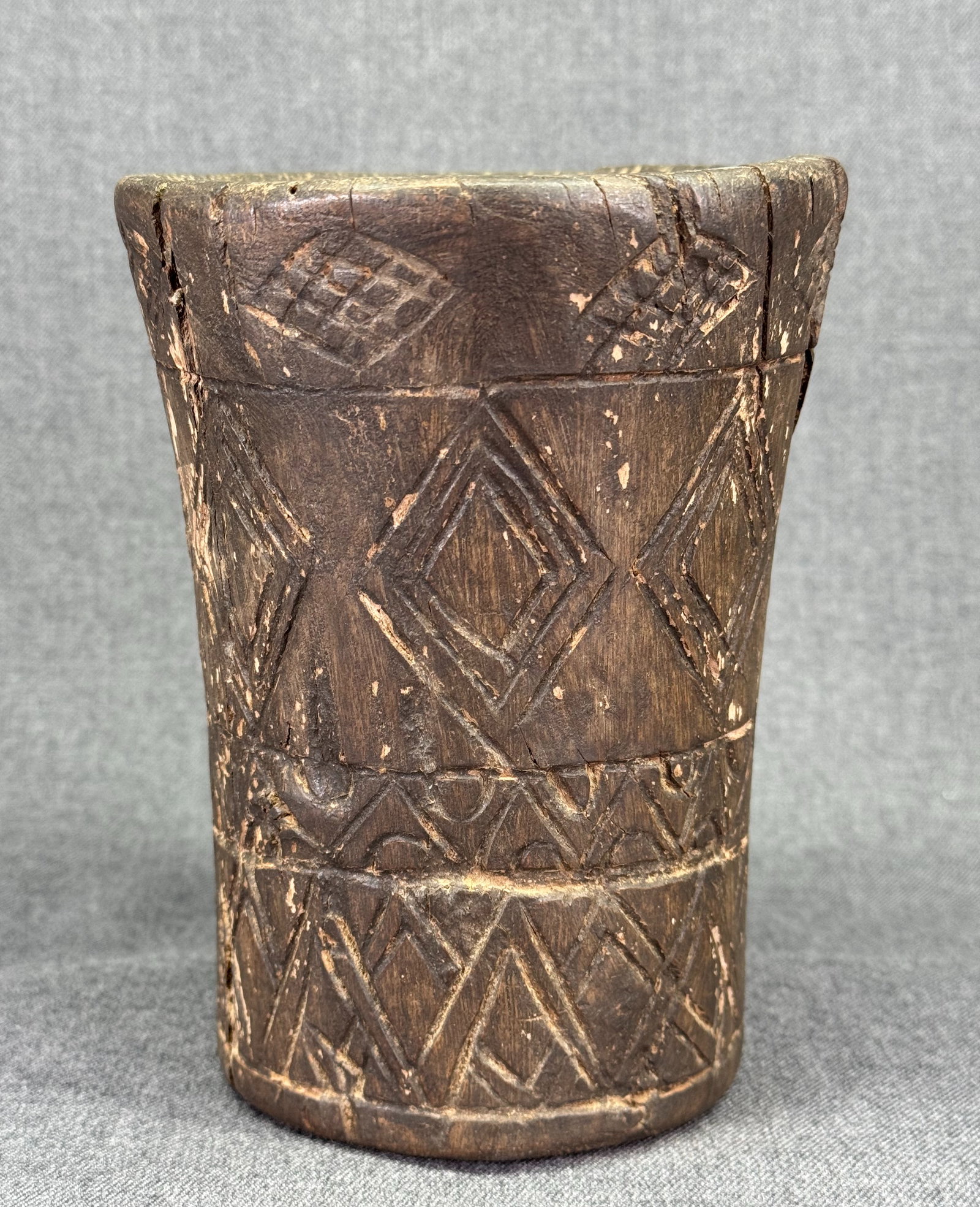 Antique Inca Wooden Kero Ritual Drinking Vessel. (1 of 10)