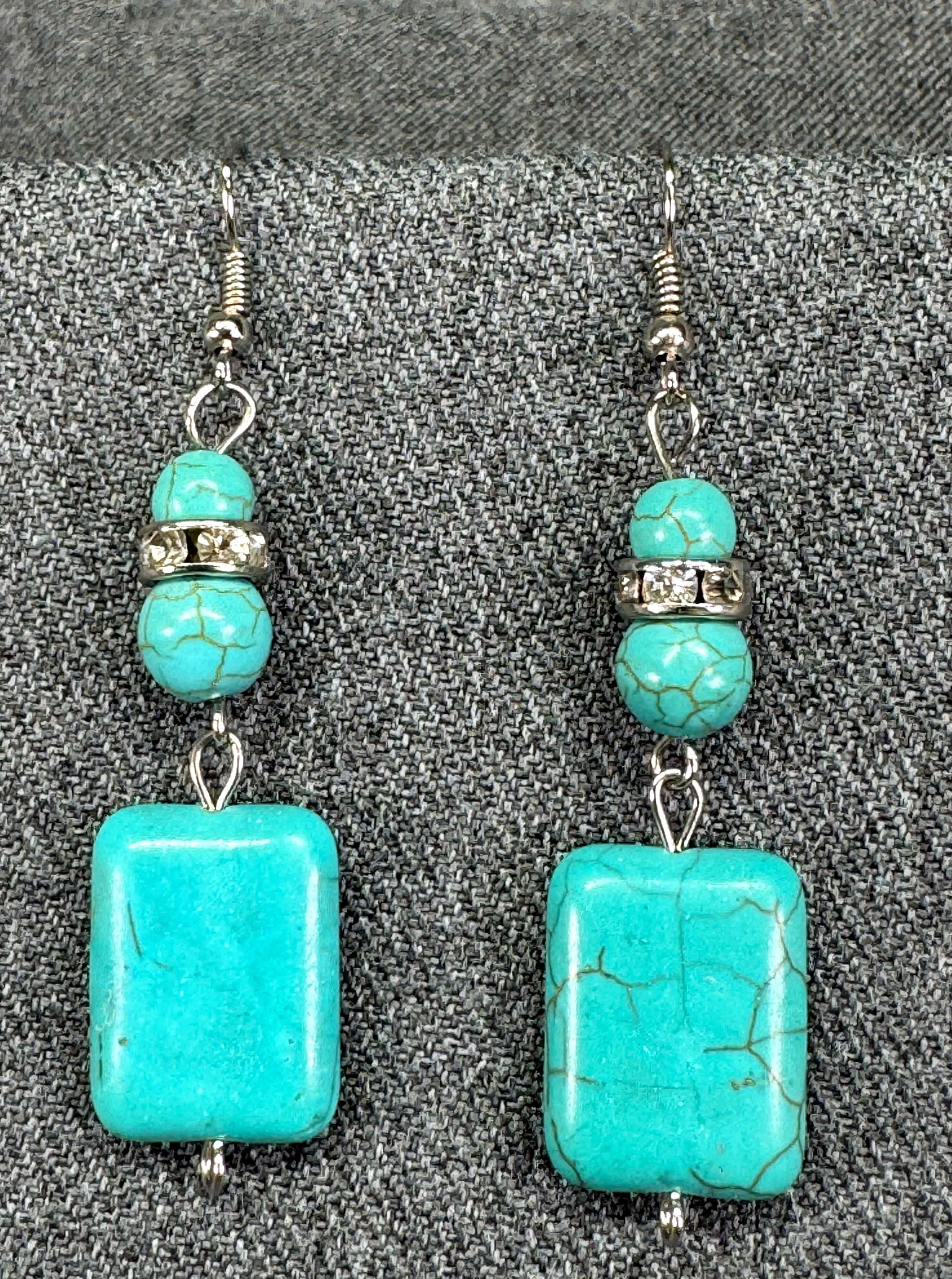 Turquoise magnesite, clear crystals silver-toned hook earrings (1 of 4)