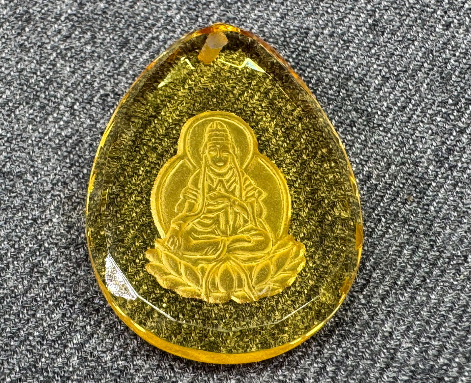 Vintage reverse carved Buddha faceted rim yellowish crystal pendant: IN HOUSE FLAT SHIPPING & HANDLING COST WITHIN ALL THE U.S. : 7 To bypass LiveShipping, and use our In-House shipping service for 7 or shipping combined for multiple lots, please select “Arrange Your