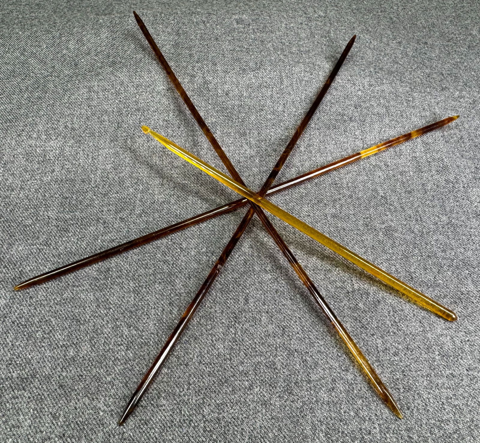 Vintage celluloid crochet hook #4 and three other knitting lace making needles: IN HOUSE FLAT SHIPPING & HANDLING COST WITHIN ALL THE U.S. : 7 To bypass LiveShipping, and use our In-House shipping service for 7 or shipping combined for multiple lots, please select “Arrange Your