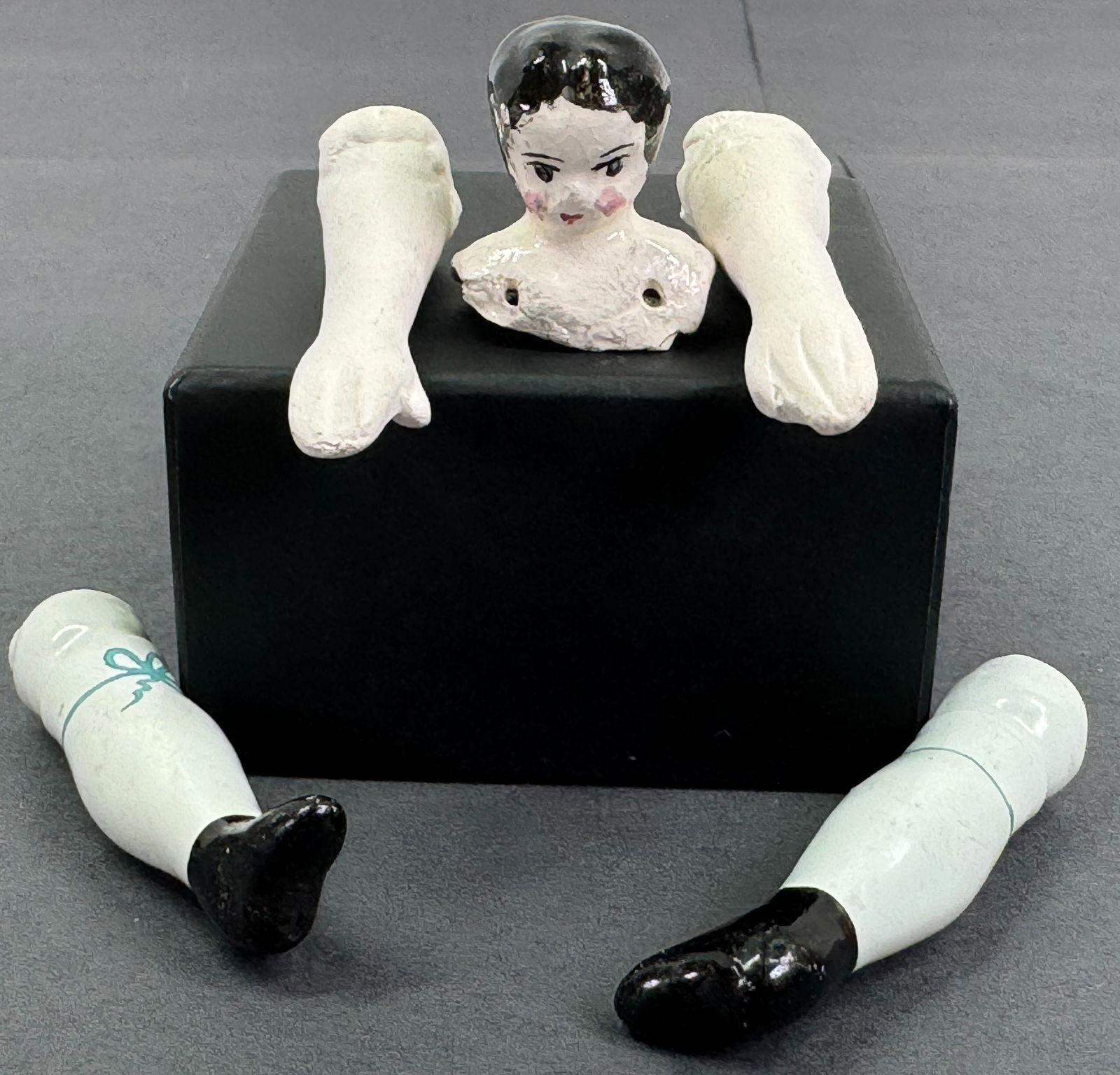 Vintage artsy victorian style pottery shoulder head, legs & arms for doll making.: IN HOUSE FLAT SHIPPING & HANDLING COST WITHIN ALL THE U.S. : 7 To bypass LiveShipping, and use our In-House shipping service for 7 or shipping combined for multiple lots, please select “Arrange Your