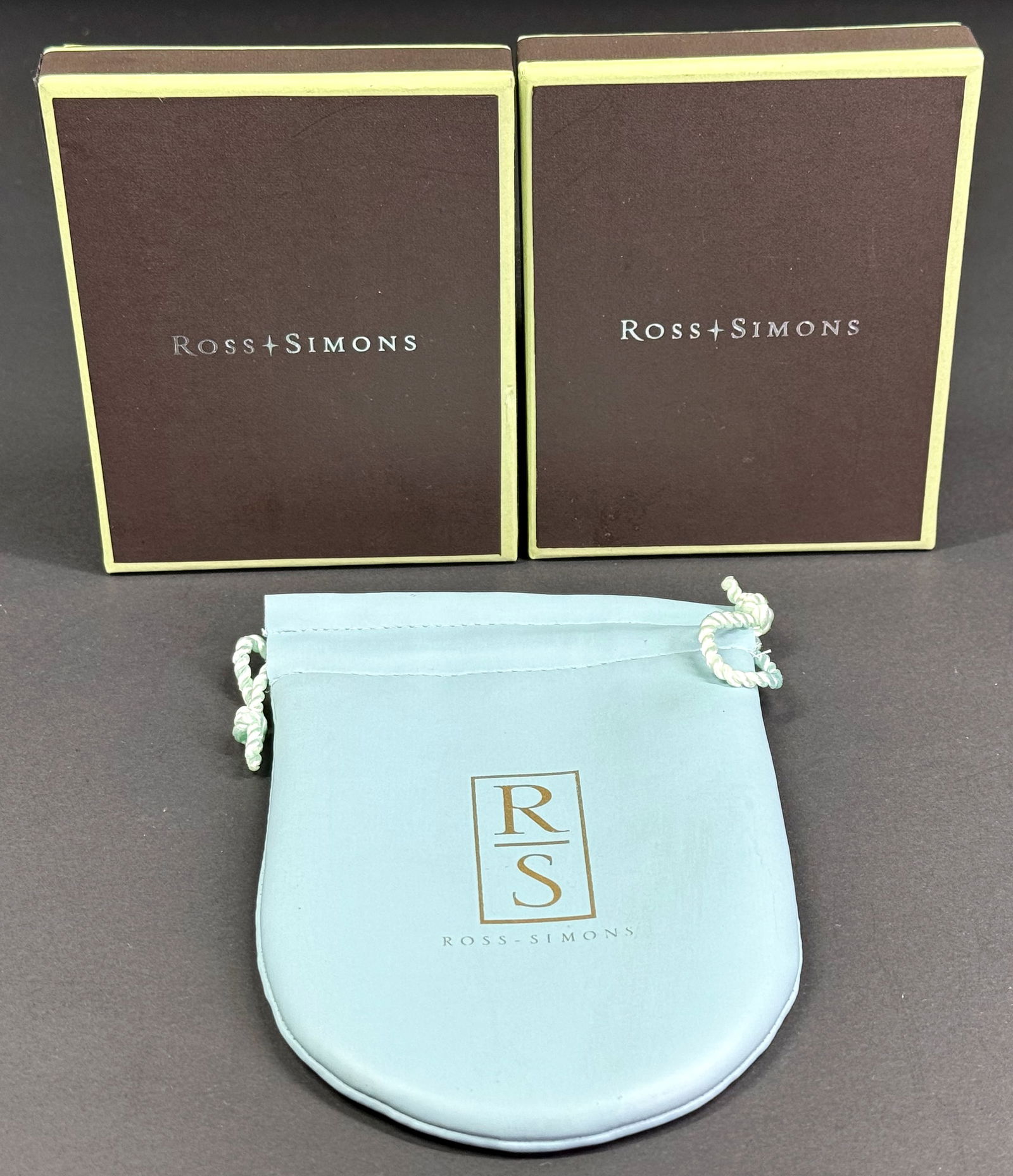 Vintage Ross Simmons jewelry boxes & one pouch. (1 of 5)