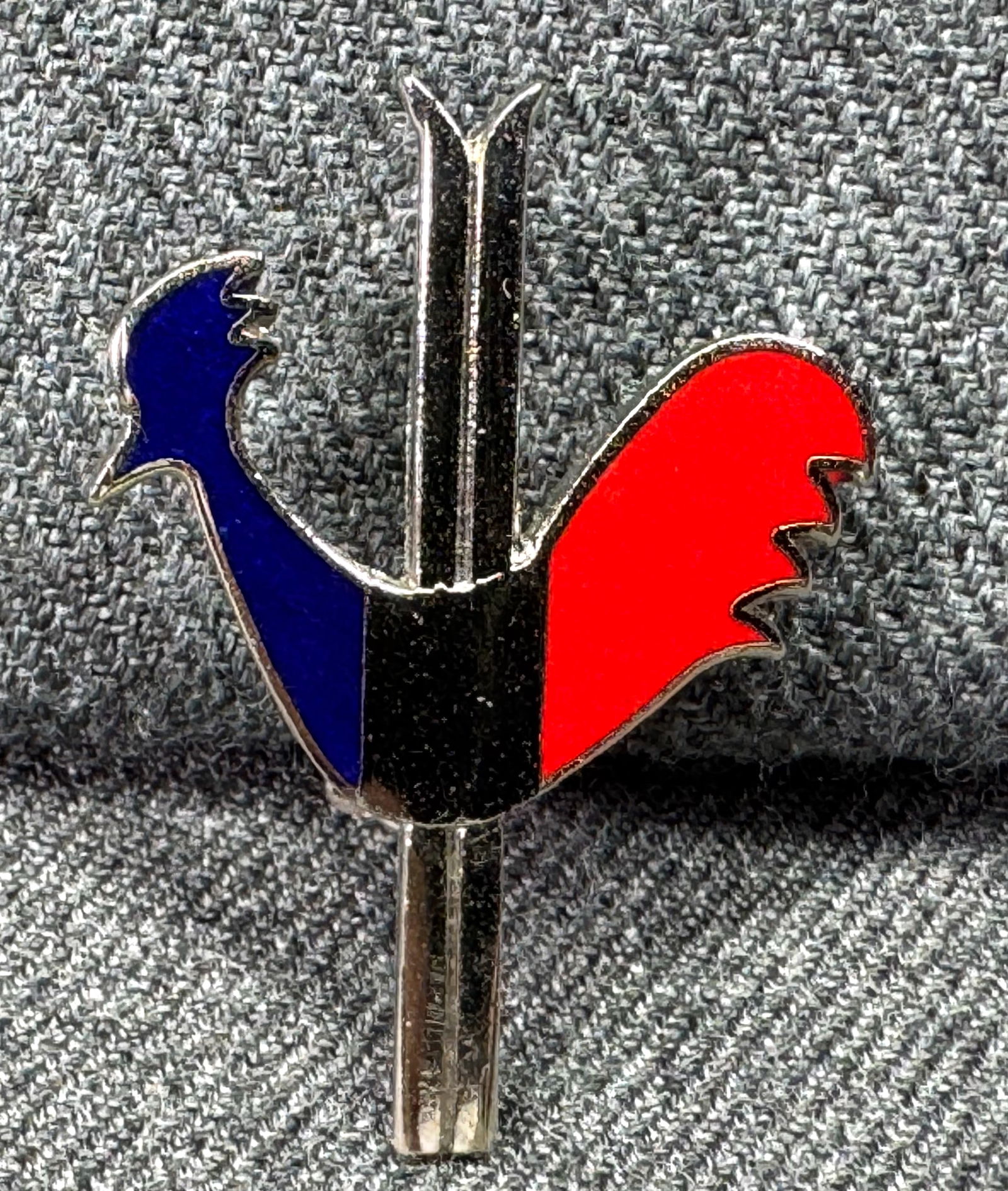 1960's French Rooster Rossignol Skiing enamel silver-toned brooch pin (1 of 4)