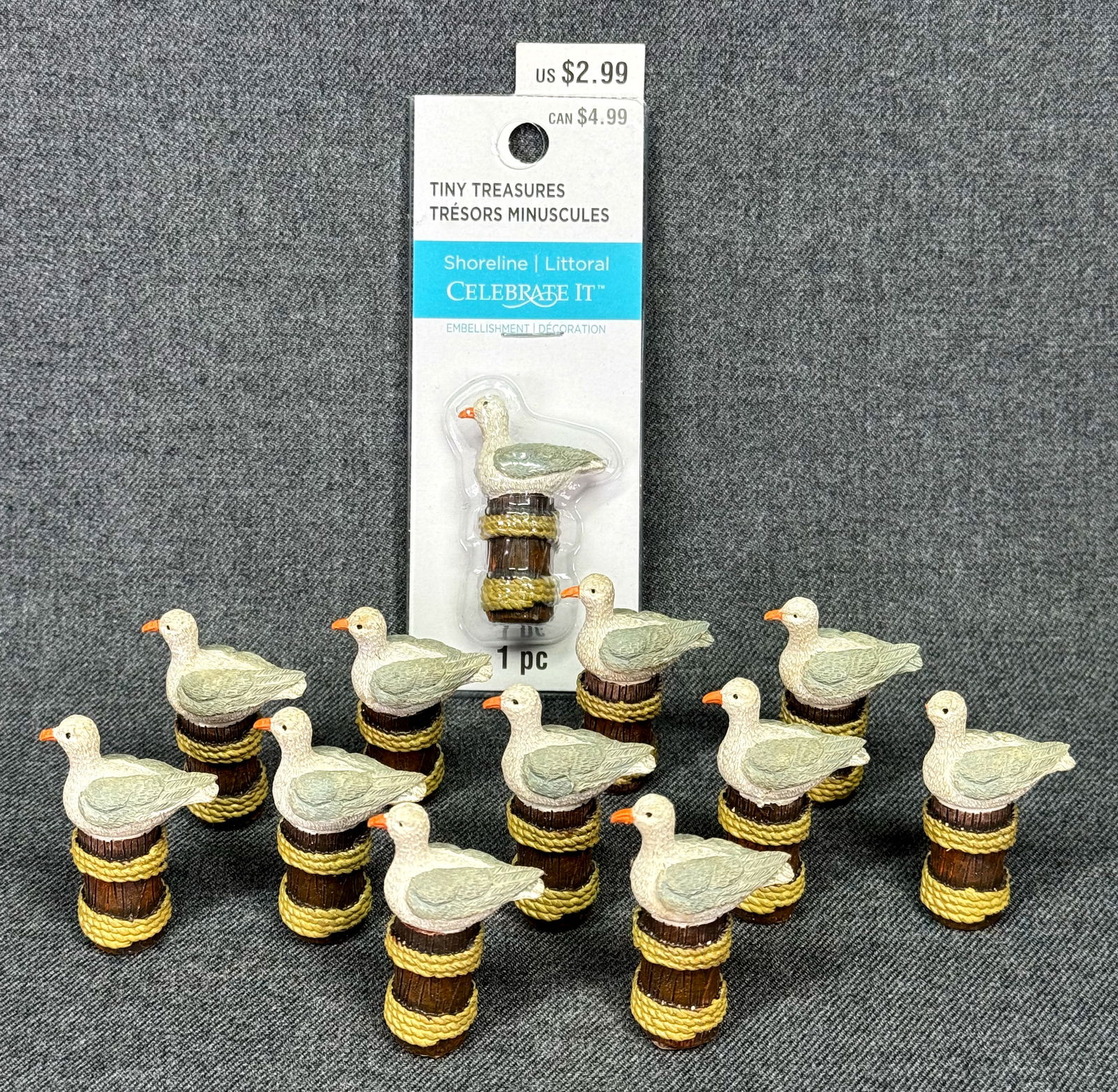 Celebrate It tiny Treasures miniature Seagull on Harbor Pilling. Lot of 12 (1 of 6)
