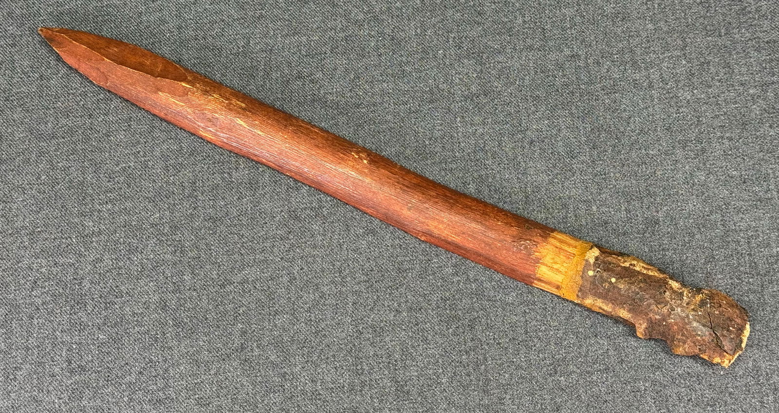Aboriginal Australia Spear Tip. Carved wood, rests of spinifex resin: IN HOUSE FLAT SHIPPING & HANDLING COST WITHIN ALL THE U.S. : $10 To bypass LiveShipping, and use our In-House shipping service for $10 or shipping combined for multiple lots, please select “Arrange