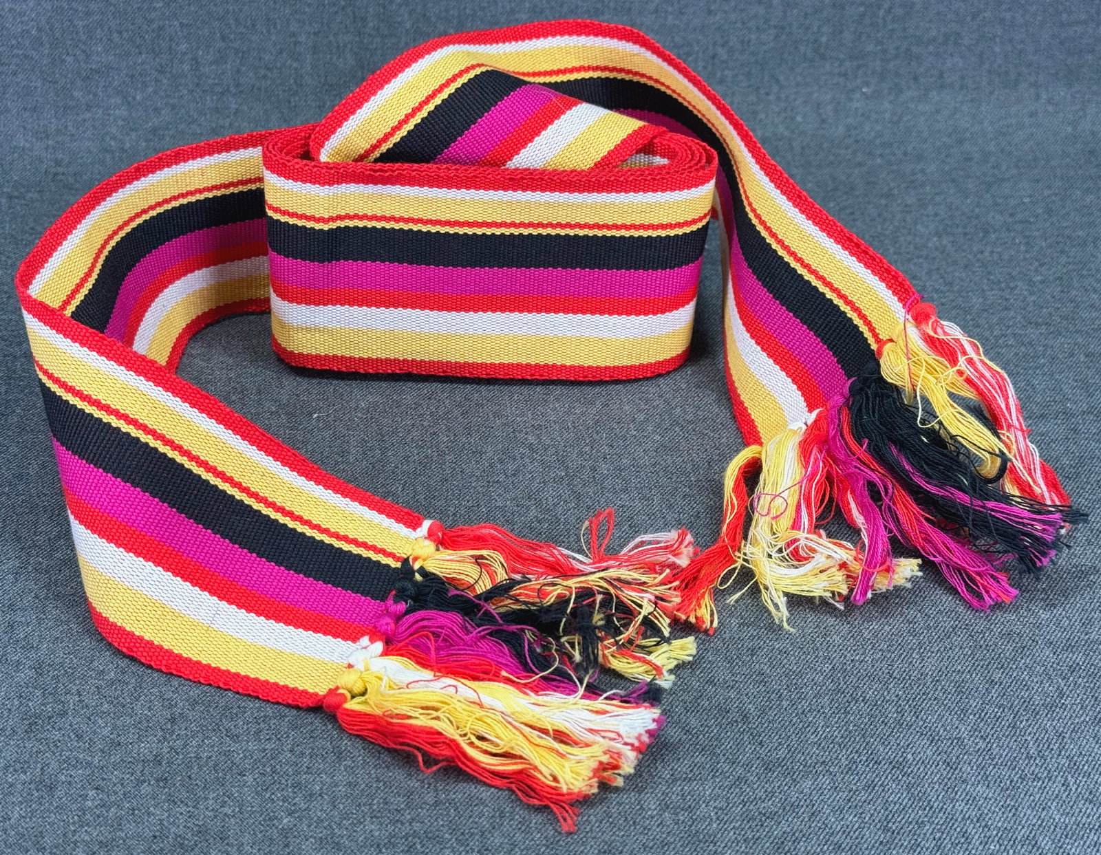 Vintage Guatemalan Hand Woven Folk Cotton Sash Belt: IN HOUSE FLAT SHIPPING & HANDLING COST WITHIN ALL THE U.S. : $7 To bypass LiveShipping, and use our In-House shipping service for $7 or shipping combined for multiple lots, please select “Arrange Yo