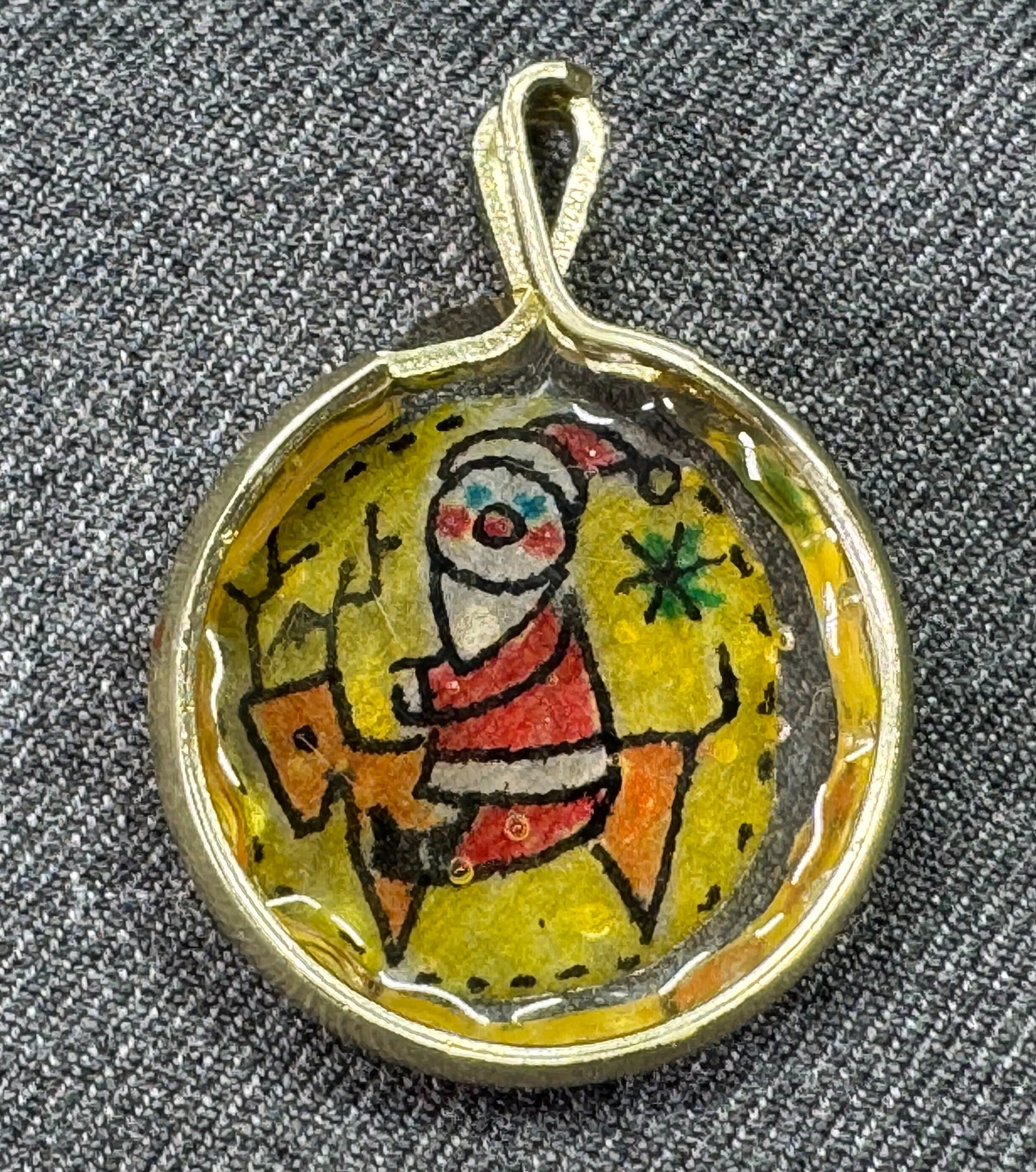 Vintage Diana Spyros hand painted paper inlaid resin Christmas Santa pendant: IN HOUSE FLAT SHIPPING & HANDLING COST WITHIN ALL THE U.S. : $7 To bypass LiveShipping, and use our In-House shipping service for $7 or shipping combined for multiple lots, please select “Arrange Yo