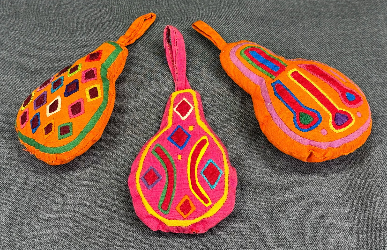 Vintage Mola Art Kuna Panama assorted pear shaped ornaments: IN HOUSE FLAT SHIPPING & HANDLING COST WITHIN ALL THE U.S. : $7 To bypass LiveShipping, and use our In-House shipping service for $7 or shipping combined for multiple lots, please select “Arrange Yo