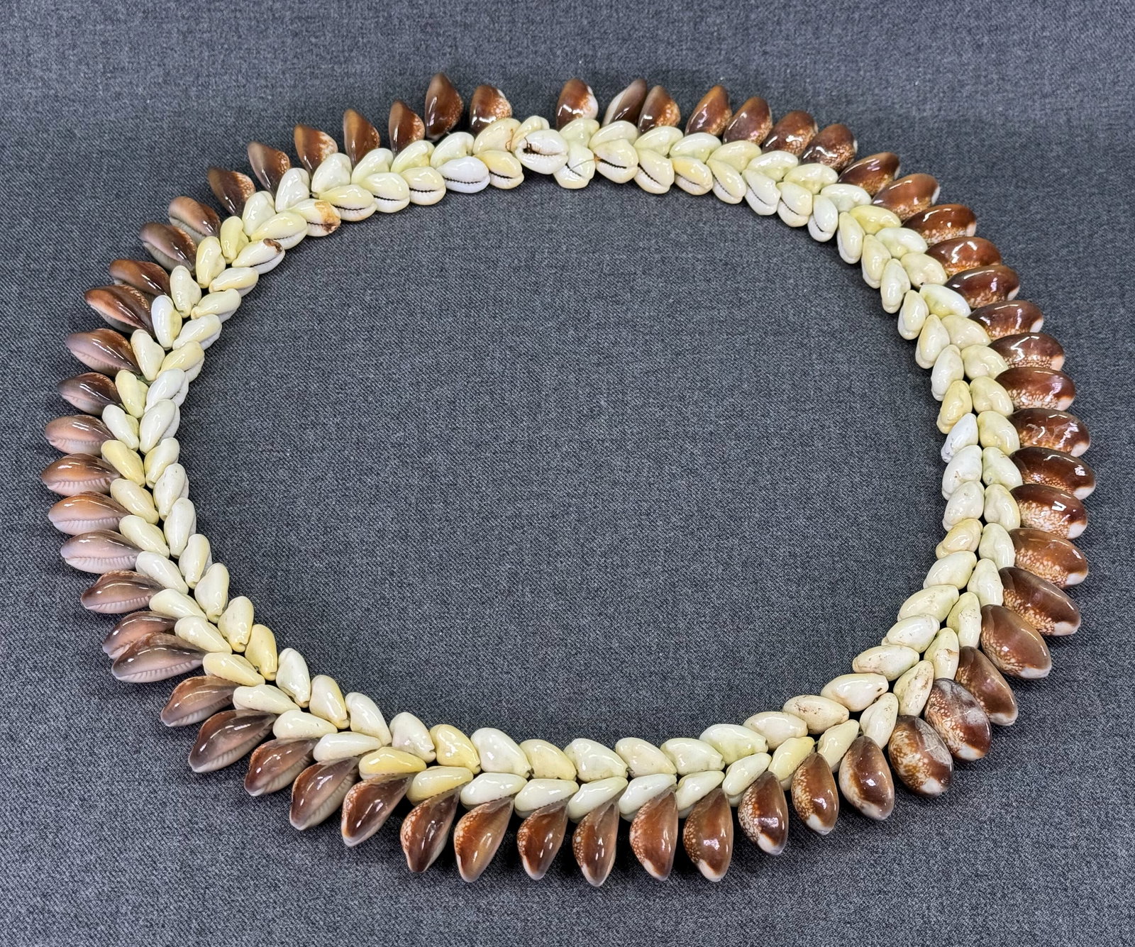Vintage Tahitian Polynesian woven shell heavy necklace (1 of 6)