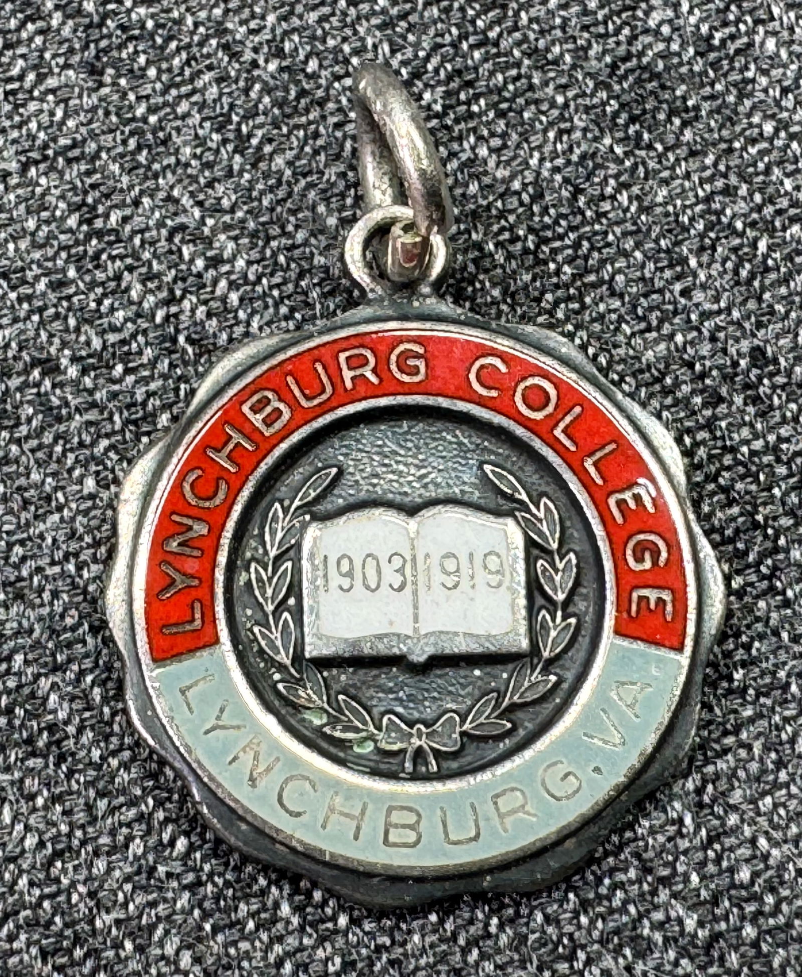 Vintage Enamel Sterling Silver Lynchburg College VA 1903-1919 Medal Pendant Bracelet Charm: IN HOUSE FLAT SHIPPING & HANDLING COST WITHIN ALL THE U.S. : $7 To bypass LiveShipping, and use our In-House shipping service for $7 or shipping combined for multiple lots, please select “Arrange Yo