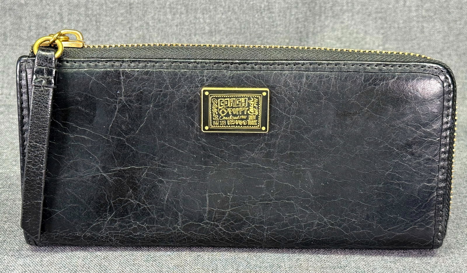 COACH Poppy Leather Slim Zip Wallet (1 of 11)