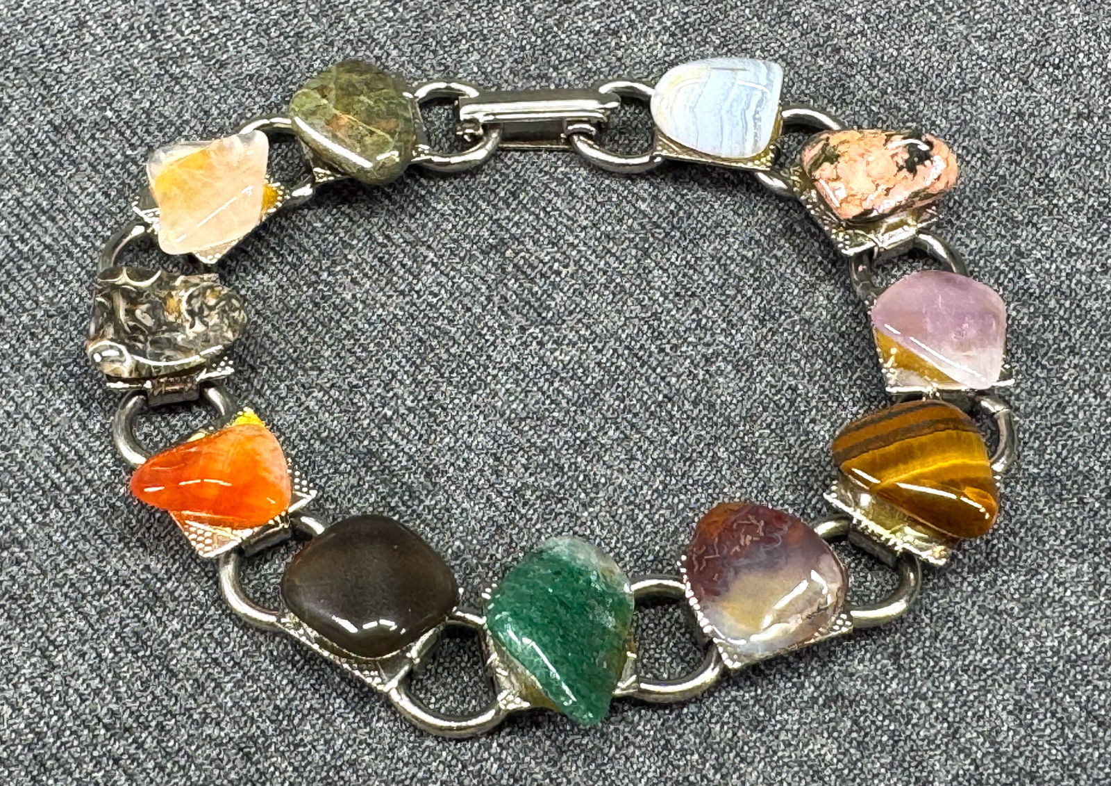 Vintage multi stone silver-toned book chain bracelet. *a (1 of 9)