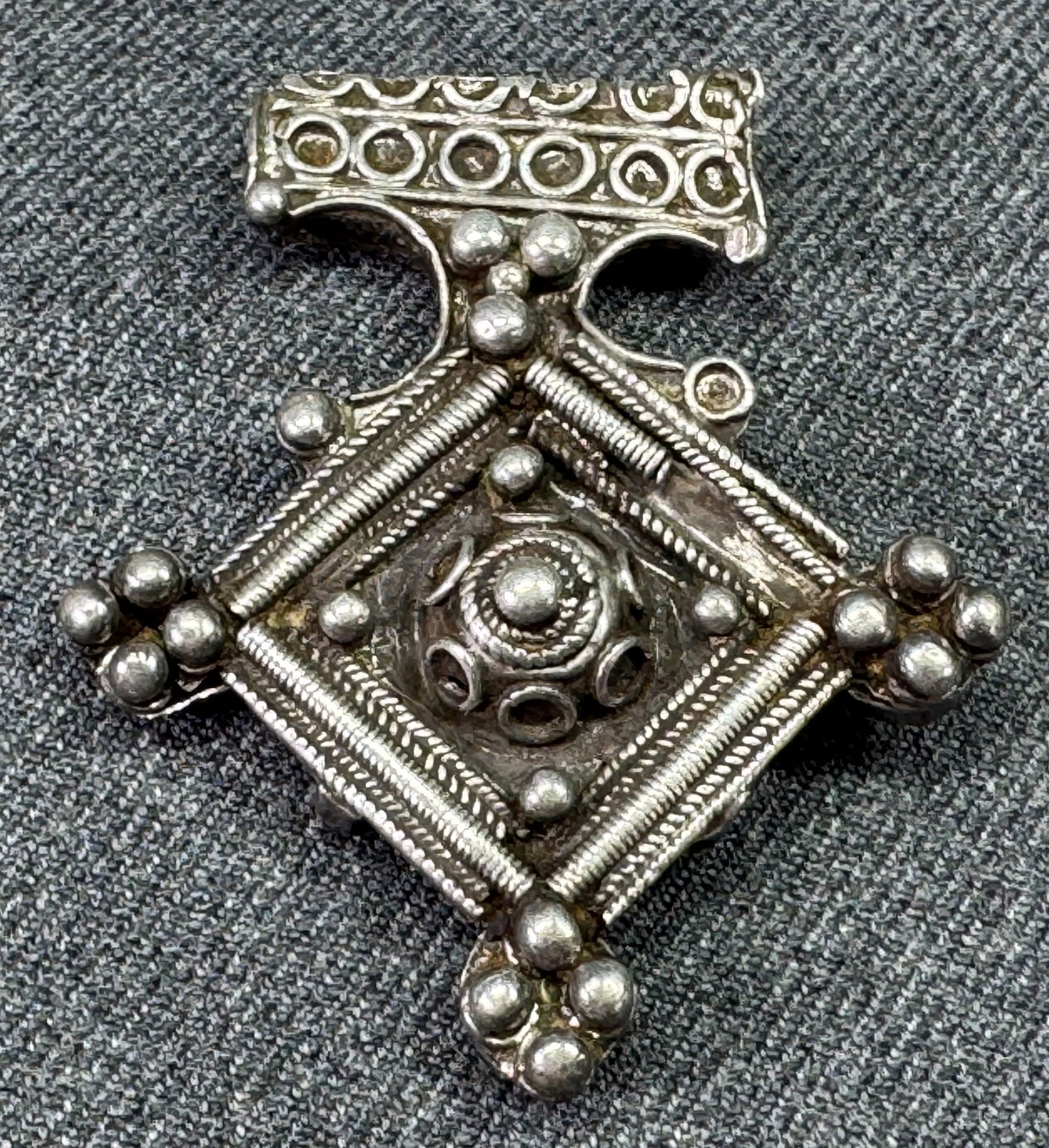 Old silver Berber Cross Boghdad South Morocco: IN HOUSE FLAT SHIPPING & HANDLING COST WITHIN ALL THE U.S. : 7 To bypass LiveShipping, and use our In-House shipping service for 7 or shipping combined for multiple lots, please select “Arrange Your