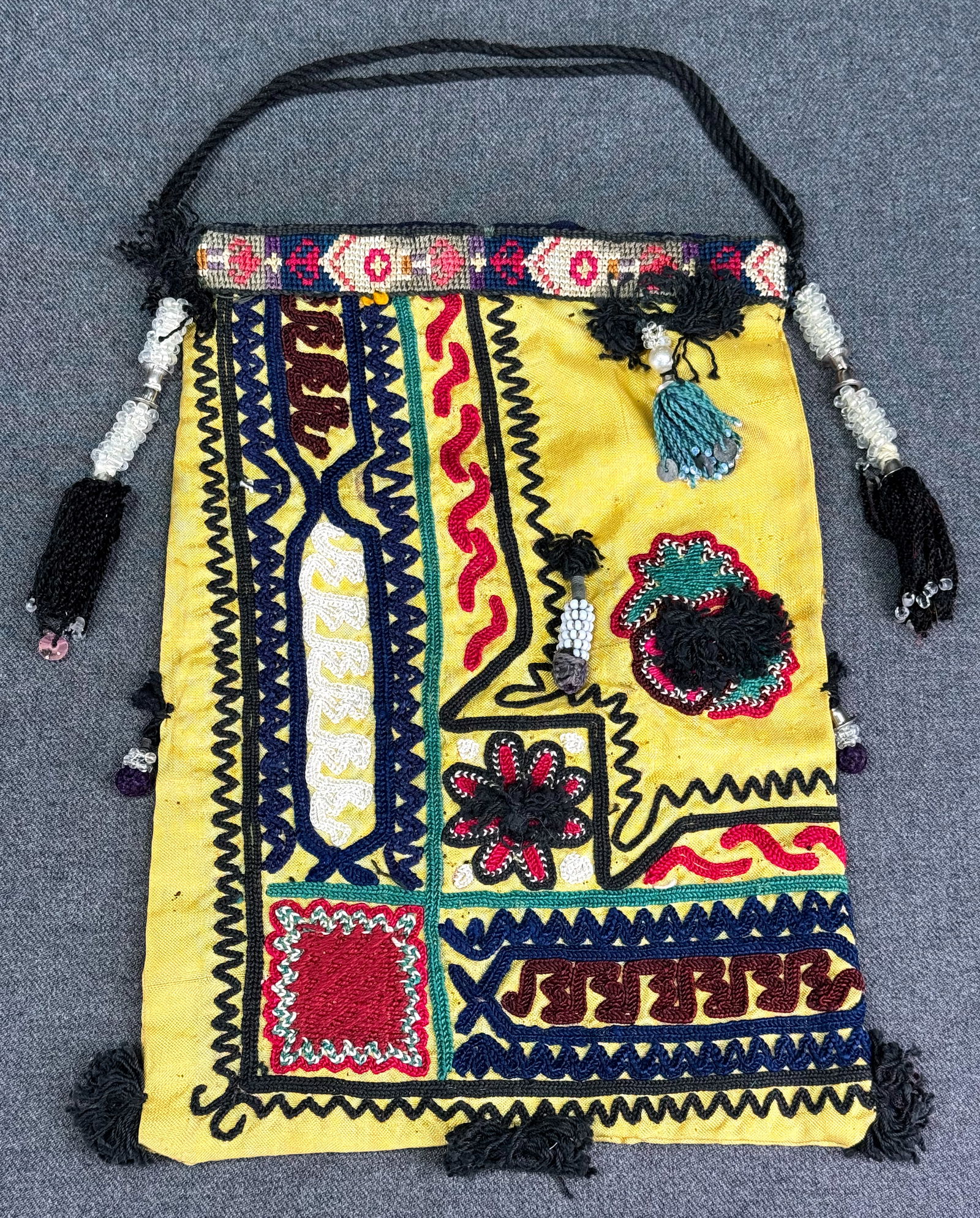 Vintage India ethnic embroidery and beaded fabric purse bag (1 of 11)