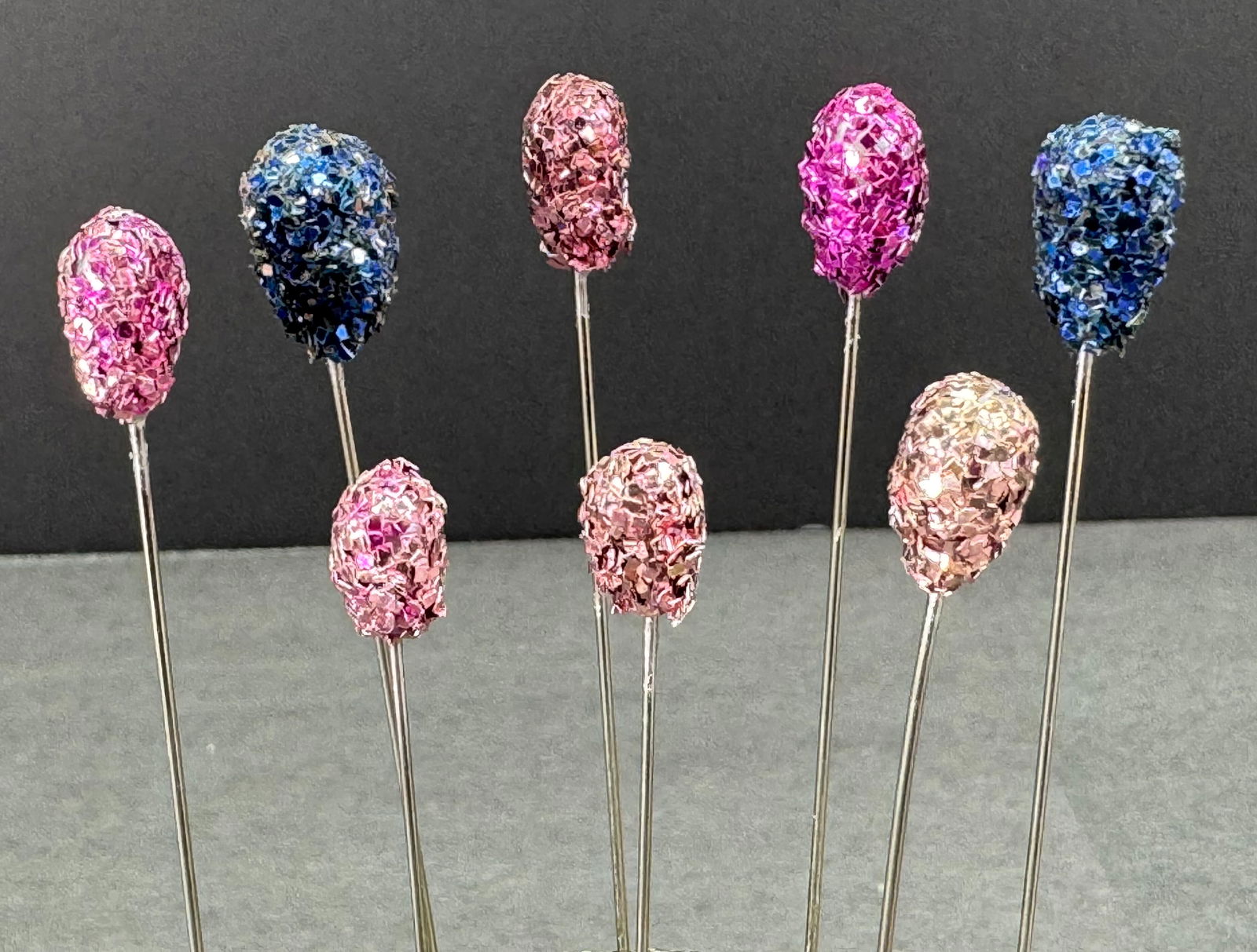 Vintage assorted colors glitter beads hat pins hatpins . Lot of 8: IN HOUSE FLAT SHIPPING & HANDLING COST WITHIN ALL THE U.S. : 7 To bypass LiveShipping, and use our In-House shipping service for 7 or shipping combined for multiple lots, please select “Arrange Your