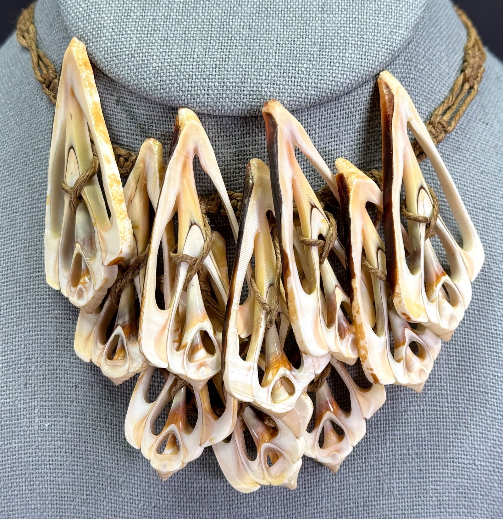 Vintage ethnic style boho woven sliced shell beads fiber strap necklace (1 of 5)