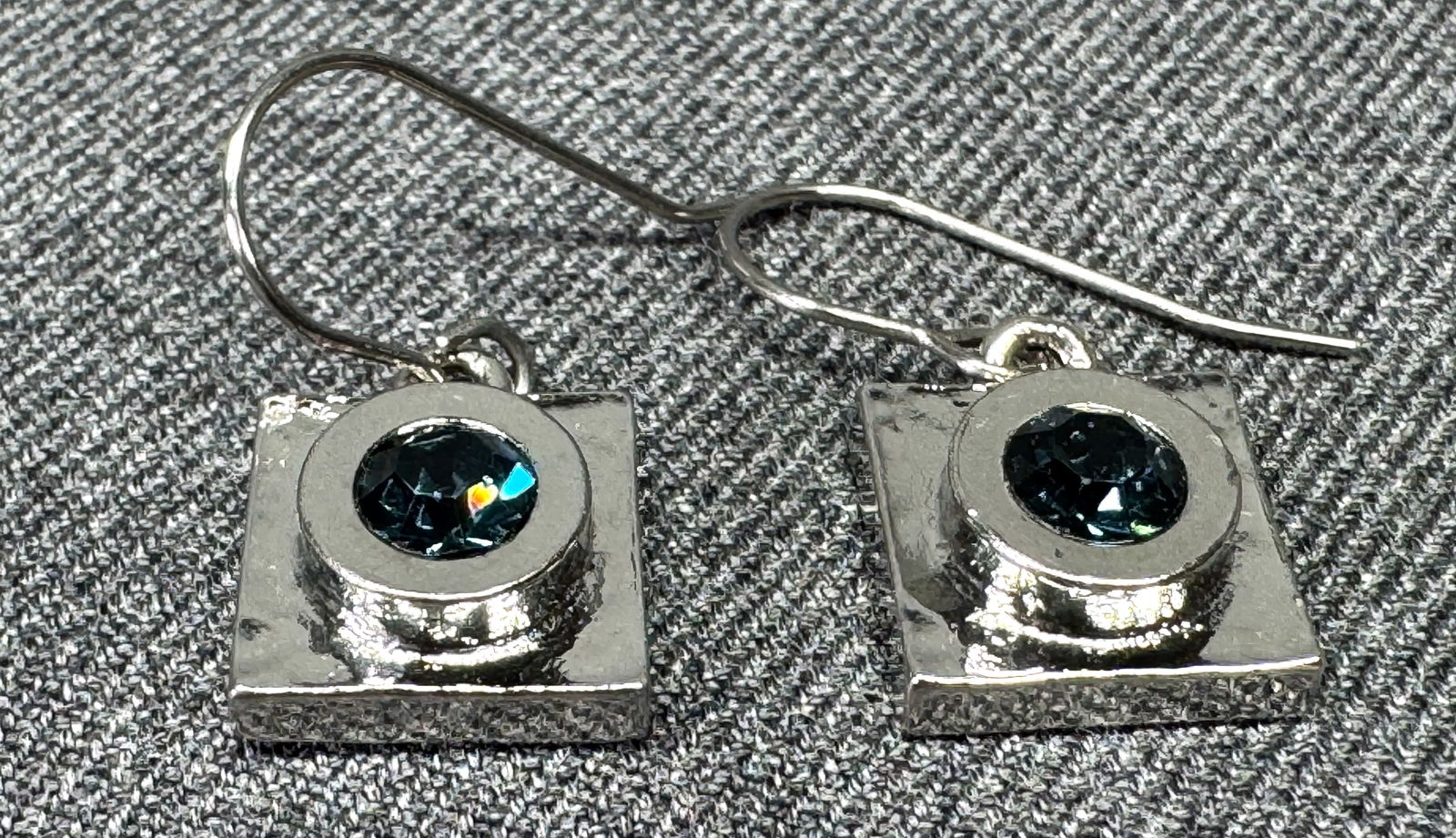 Vintage M4M blue crystal silver-toned hook earrings (1 of 5)