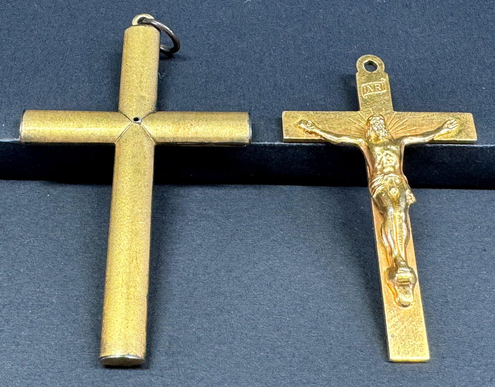 Vintage goldtone metal cross and crucifix pendants. (1 of 6)