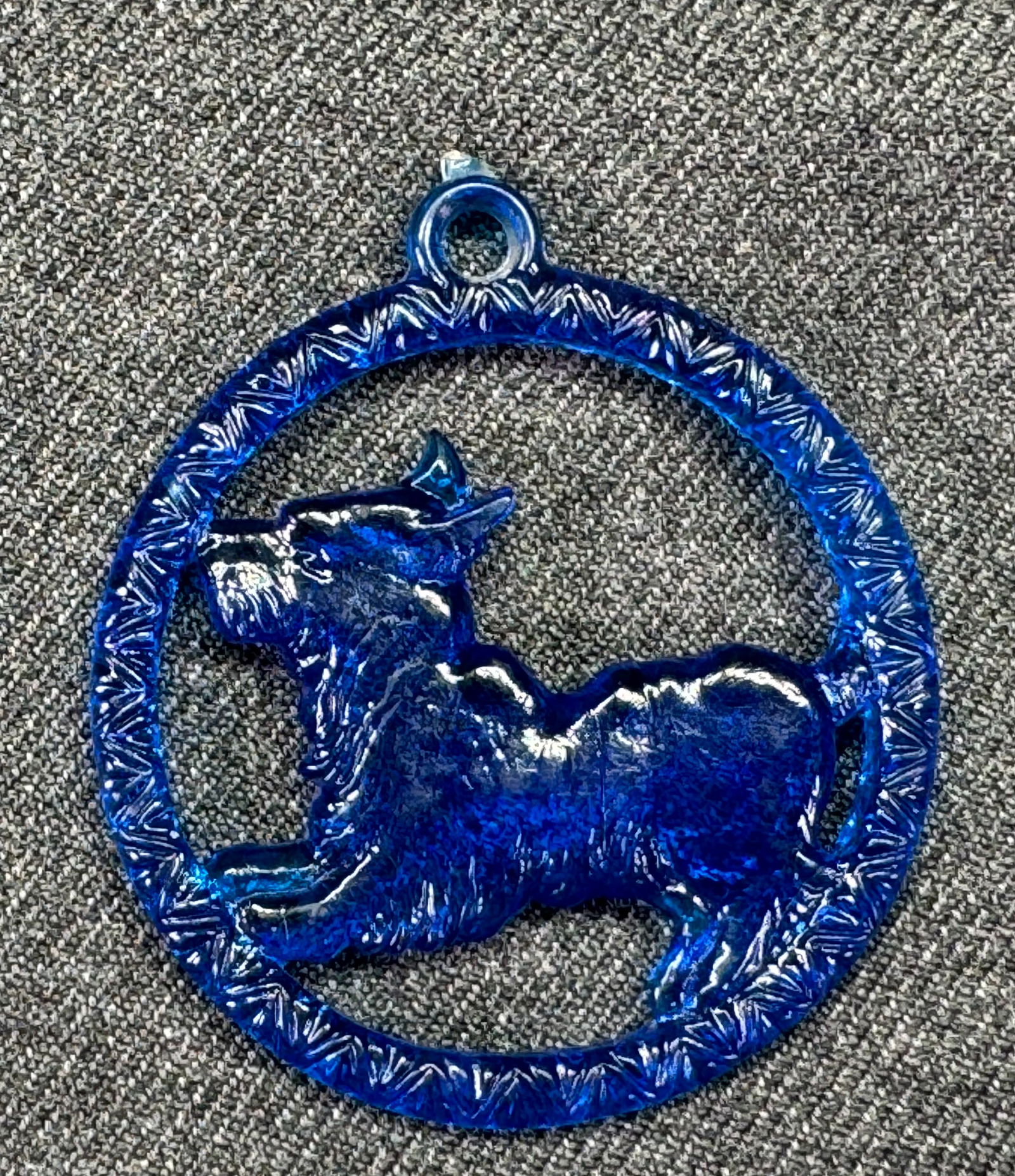 Vintage double sided molded juicy blue plastic Scottie dog pendant medallion: IN HOUSE FLAT SHIPPING & HANDLING COST WITHIN ALL THE U.S. : $7 To bypass LiveShipping, and use our In-House shipping service for $7 or shipping combined for multiple lots, please select “Arrange Yo