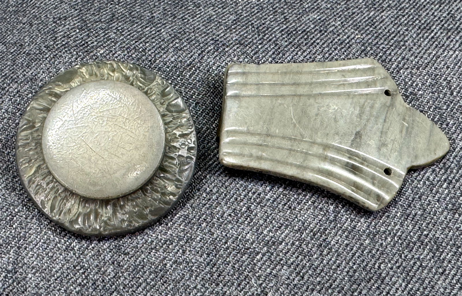 Antique art deco gray galalith button and belt buckle (1 of 4)
