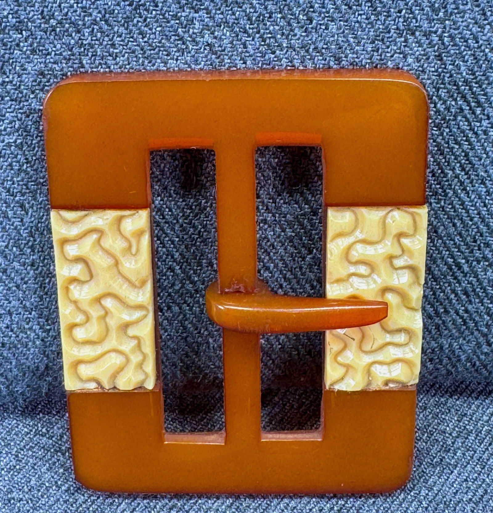 Vintage Czech art deco flapper inlaid beige celluloid applejuice bakelite belt buckle.: IN HOUSE FLAT SHIPPING & HANDLING COST WITHIN ALL THE U.S. : $7 To bypass LiveShipping, and use our In-House shipping service for $7 or shipping combined for multiple lots, please select “Arrange Yo