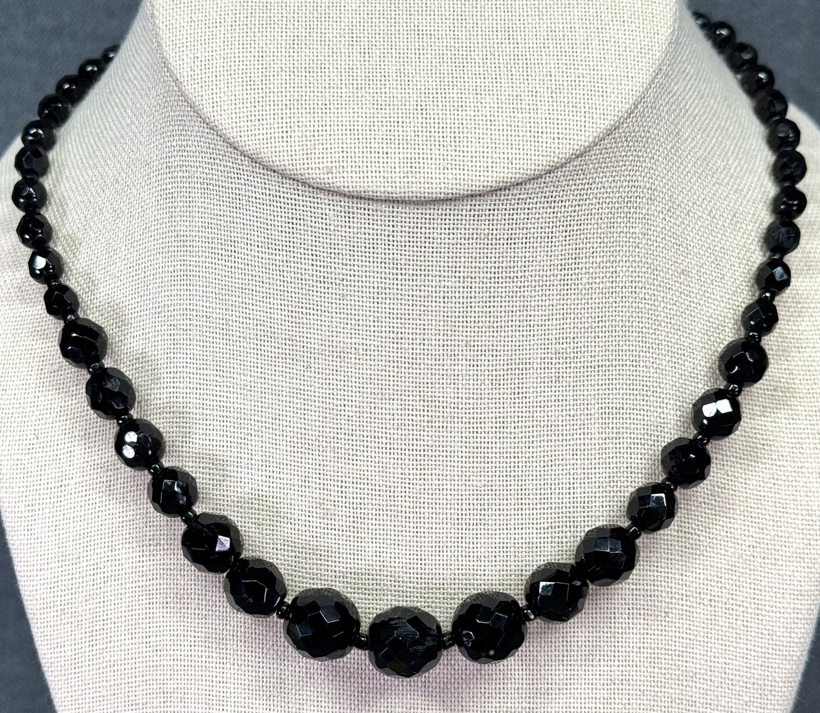 Vintage faceted black glass graduated beaded necklace (1 of 5)
