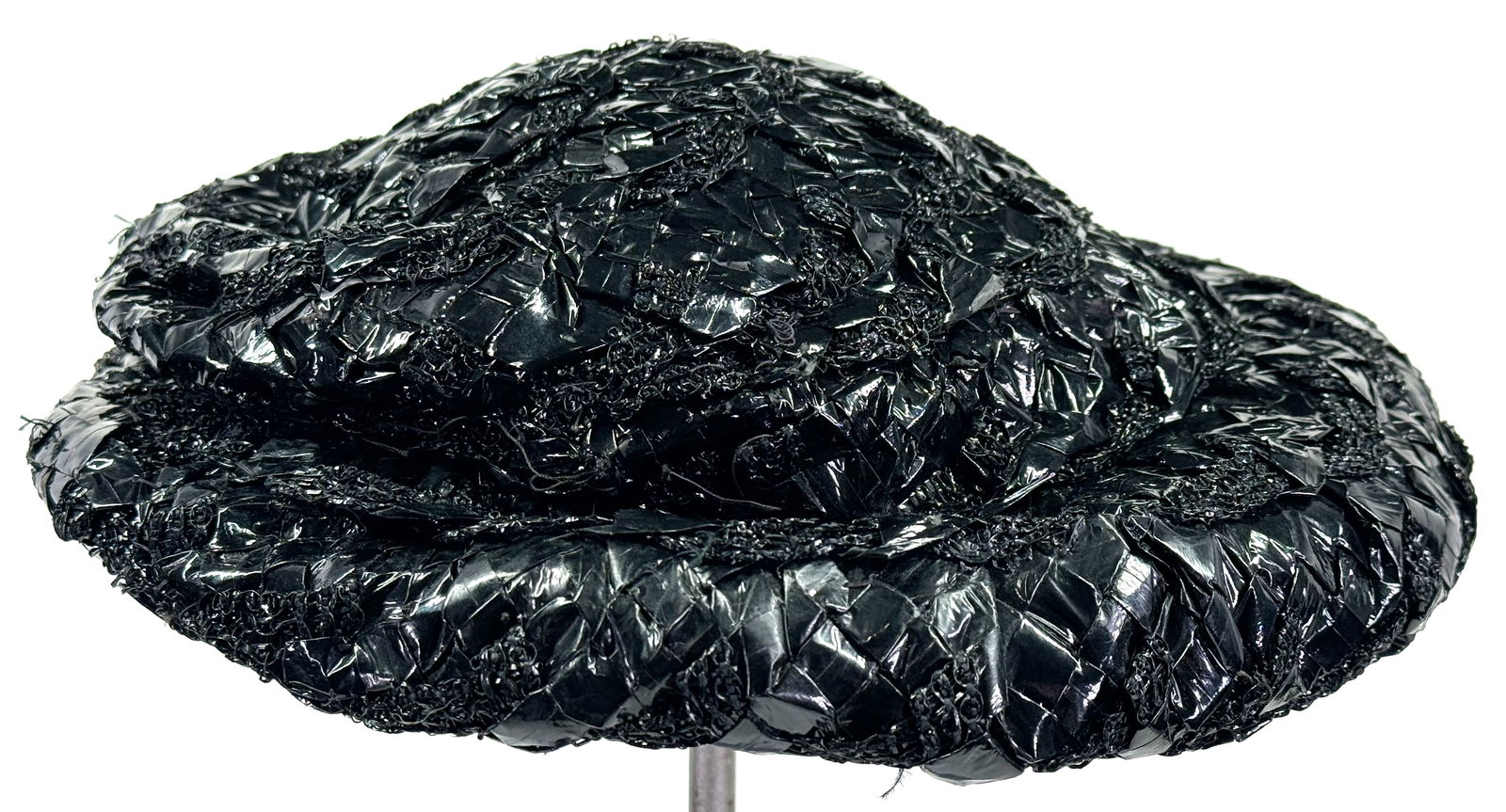 Vintage woven black raffia hat.: IN HOUSE FLAT SHIPPING & HANDLING COST WITHIN ALL THE U.S. : 10 To bypass LiveShipping, and use our In-House shipping service for 10 or shipping combined for multiple lots, please select “Arrange Yo