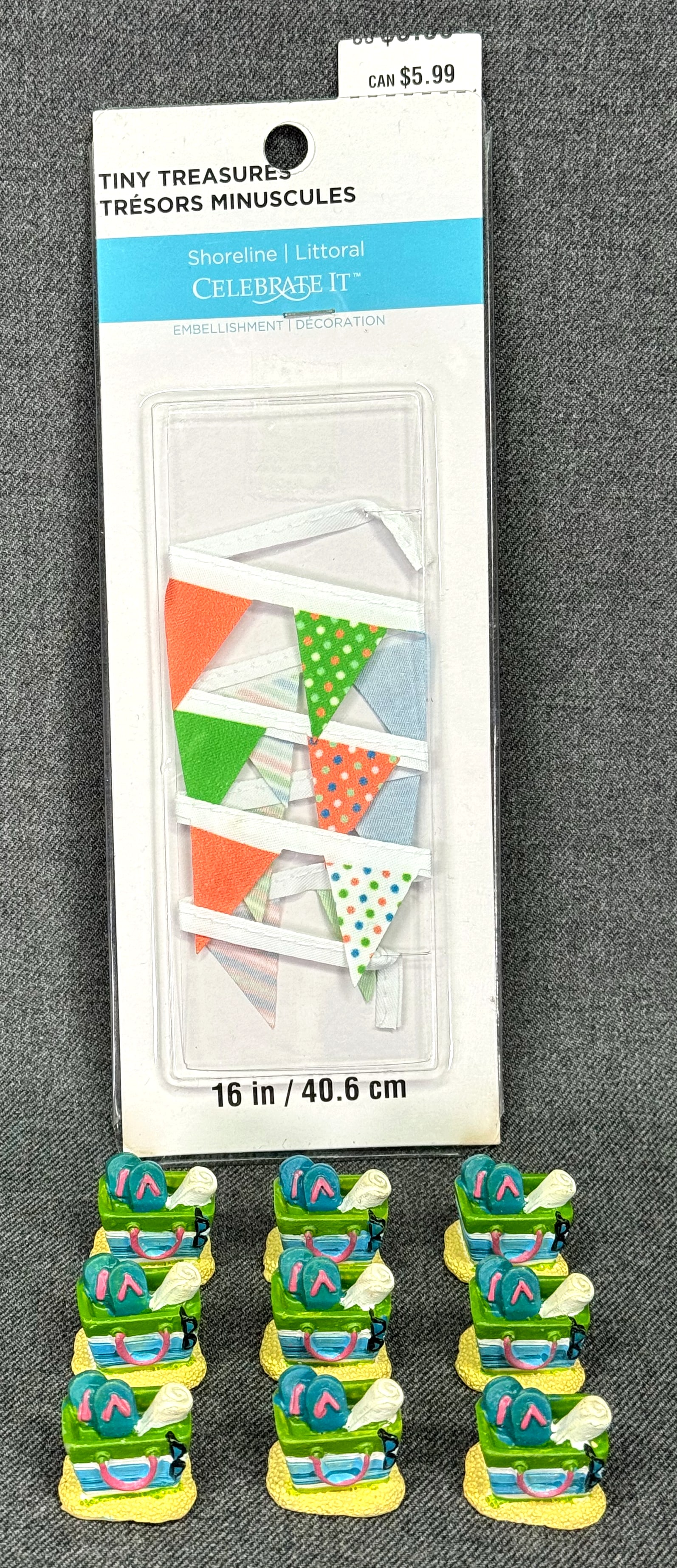 Celebrate It tiny Treasures miniature flags banner & 9 beach bags: Celebrate It tiny Treasures miniature flags banner in its original packing & 9 beach bags. For measures please refer to the pictures taken with a measuring tape. Weight: 63 Grams. IN HOUSE FLAT SHIPPI