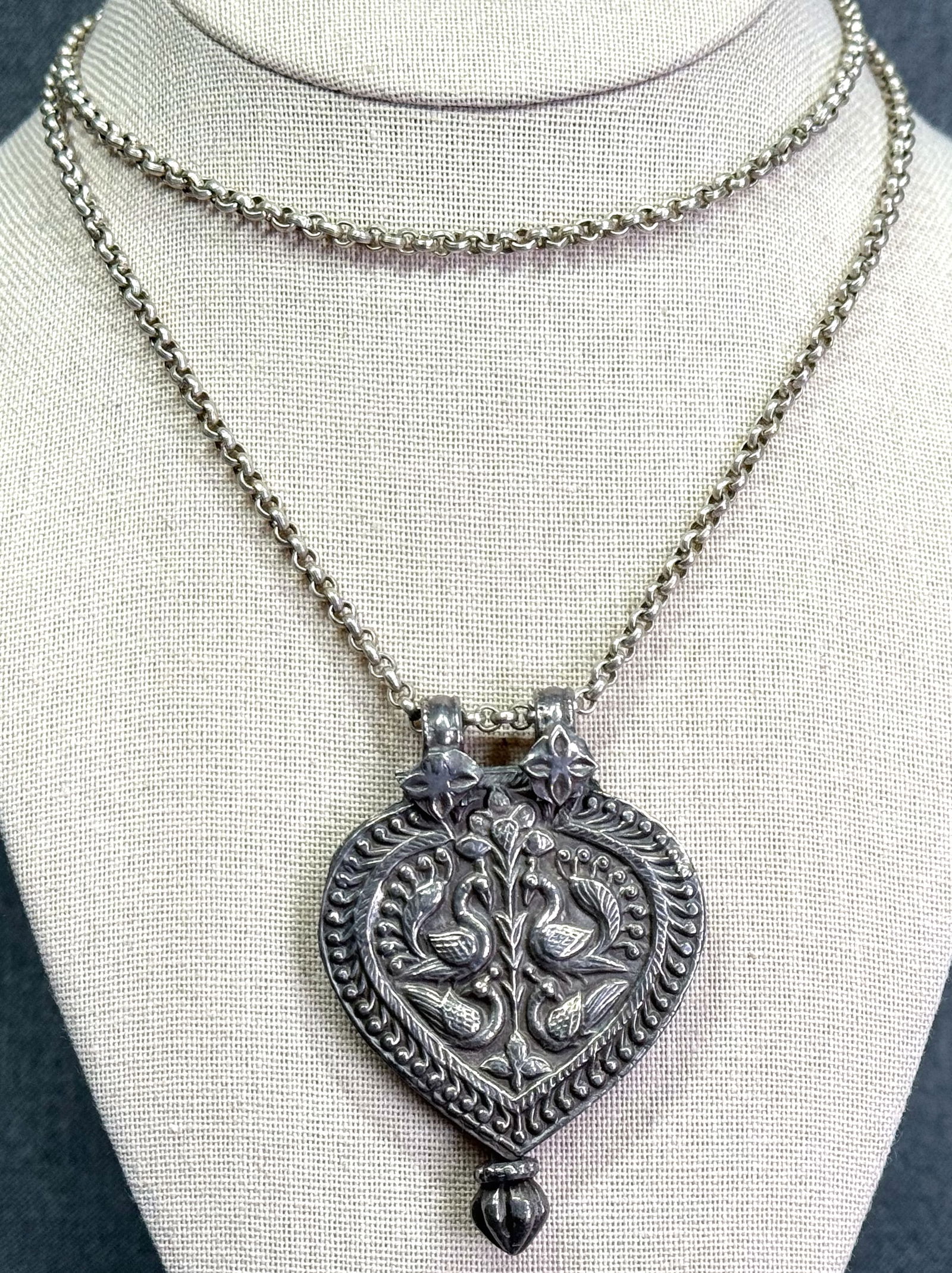 Vintage Rajasthani silver peacocks heart shaped pendant with chain necklace (1 of 11)