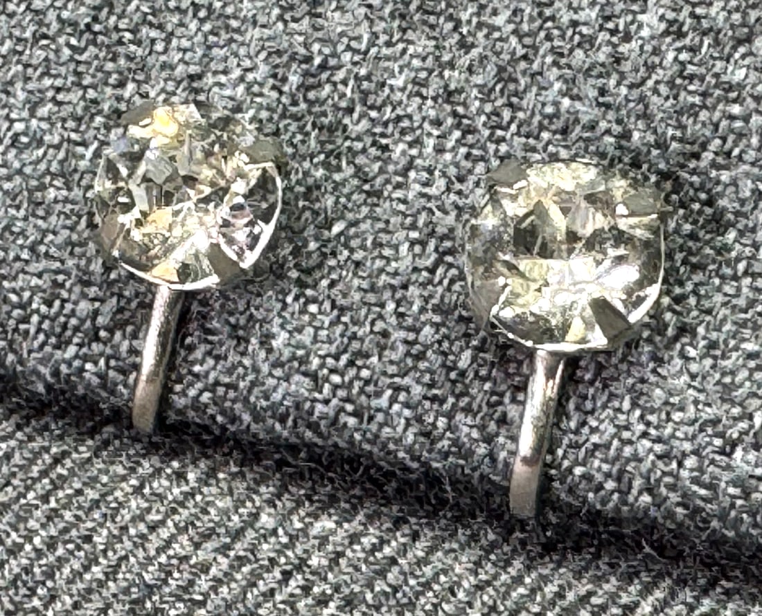 Vintage Kramer NY crystal silver-toned screw on earrings (1 of 5)