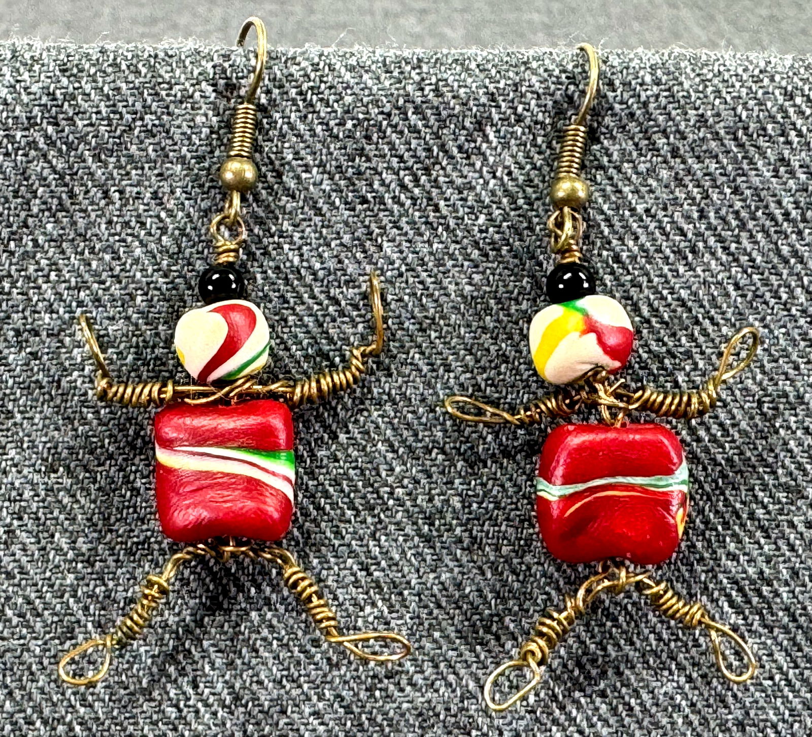 Vintage hand crafted wired man hook earrings. Bronze wire, polymer clay: IN HOUSE FLAT SHIPPING & HANDLING COST WITHIN ALL THE U.S. : $7 To bypass LiveShipping, and use our In-House shipping service for $7 or shipping combined for multiple lots, please select “Arrange Yo