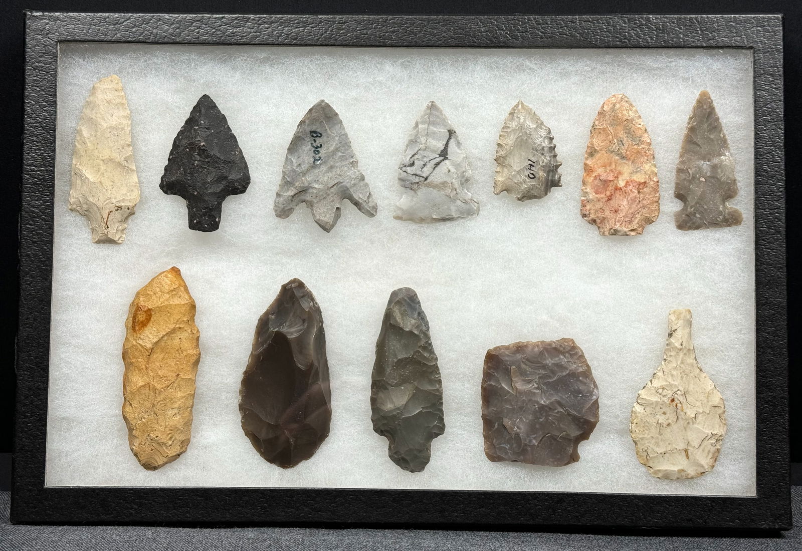 Native American Wisconsin Arrowheads, Drill, Scrapper and Points. (1 of 11)