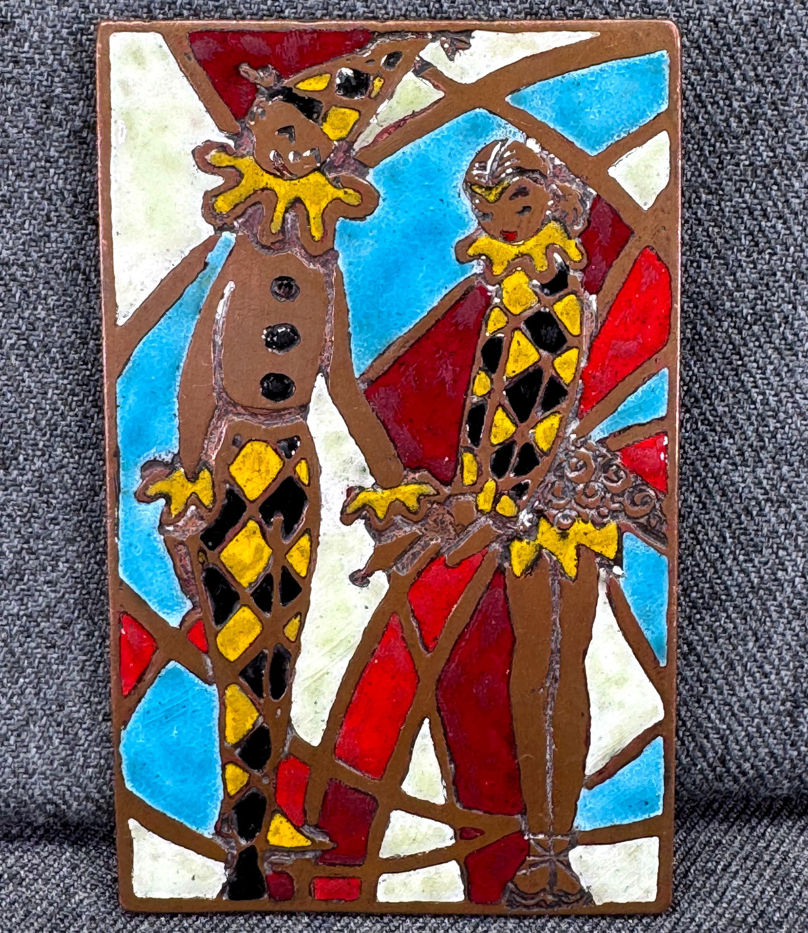 Vintage MCM L Tarachas enamel on copper commedia dell'arte pierrot & pierrette brooch pin: IN HOUSE FLAT SHIPPING & HANDLING COST WITHIN ALL THE U.S. : $7 To bypass LiveShipping, and use our In-House shipping service for $7 or shipping combined for multiple lots, please select “Arrange Yo