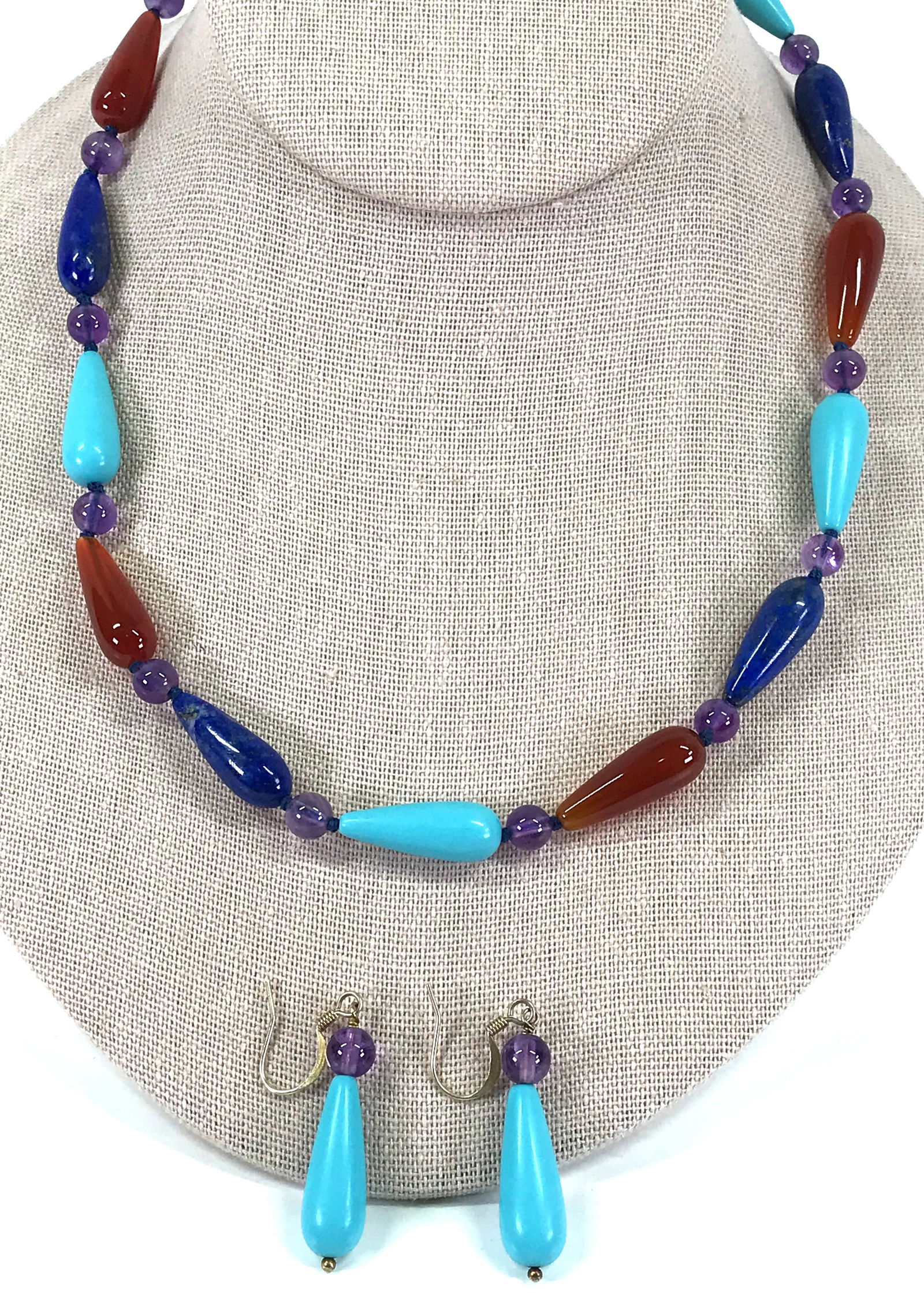 Vintage MMA Simulated Stones Beaded Necklace & Earrings: IN HOUSE FLAT SHIPPING & HANDLING COST WITHIN ALL THE U.S. : $7 To bypass LiveShipping, and use our In-House shipping service for $7 or shipping combined for multiple lots, please select “Arrange Yo