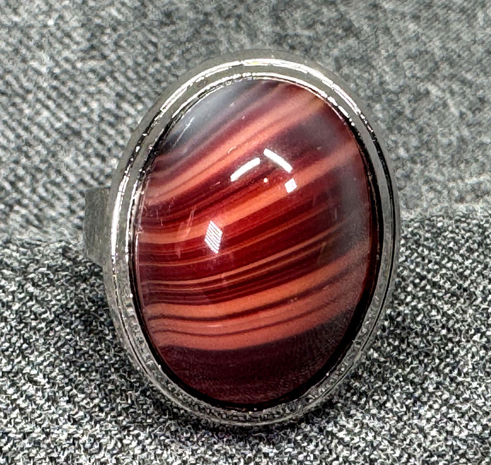 Vintage dome stone silver-toned metal ring #a (1 of 6)