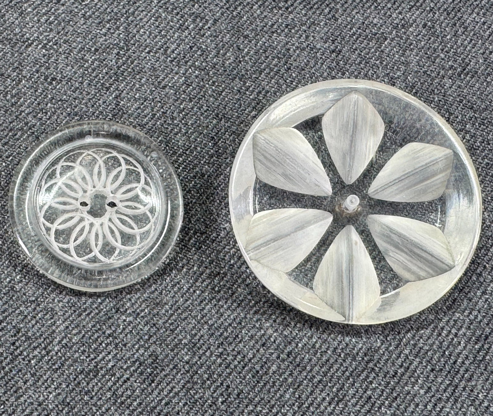 Vintage assorted reverse carved clear lucite flower buttons.: IN HOUSE FLAT SHIPPING & HANDLING COST WITHIN ALL THE U.S. : $7 To bypass LiveShipping, and use our In-House shipping service for $7 or shipping combined for multiple lots, please select “Arrange Yo