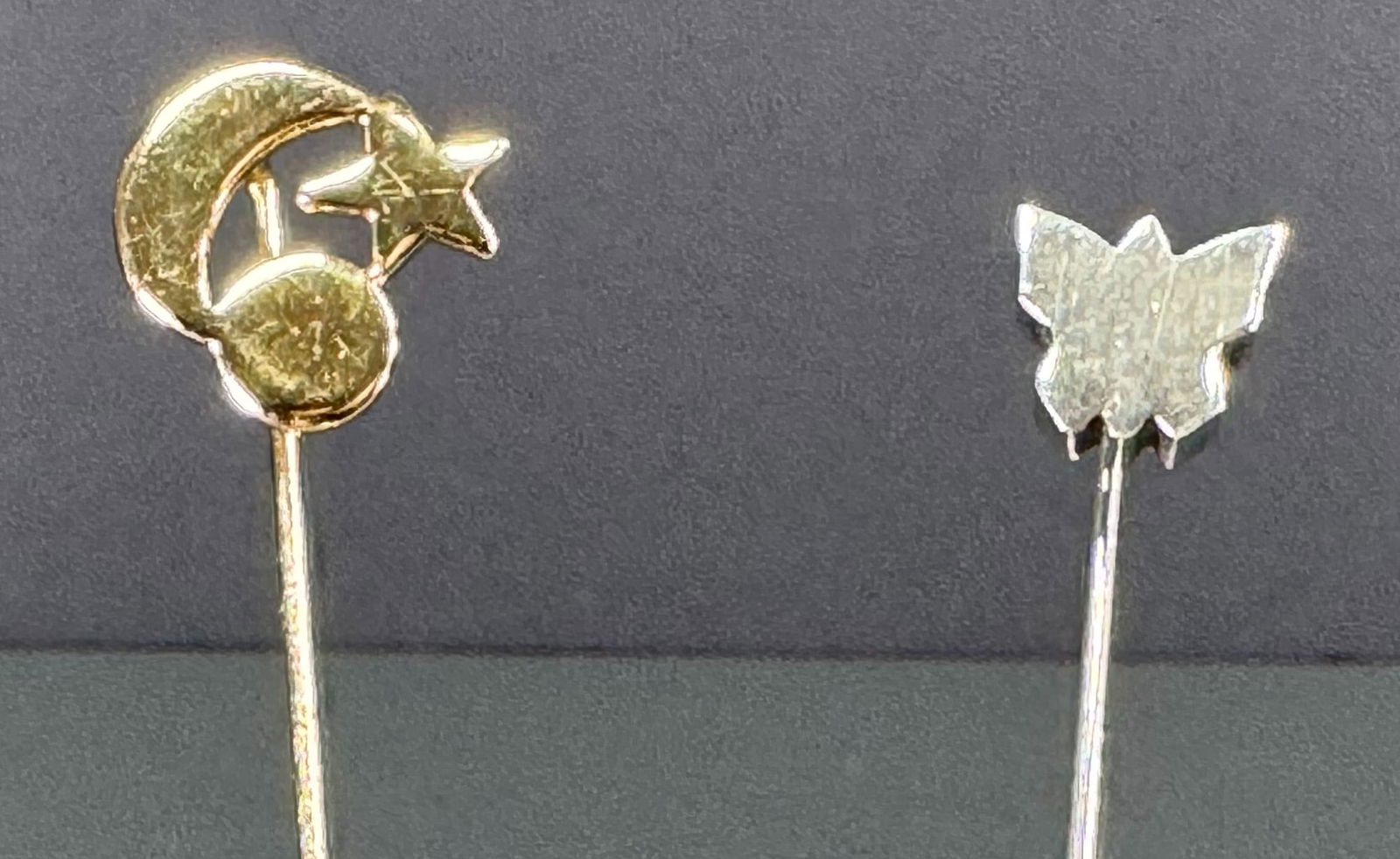 Vintage assorted goldtone metal butterfly & earth crescent moon & stars stick pins. Lot of 2.: IN HOUSE FLAT SHIPPING & HANDLING COST WITHIN ALL THE U.S. : $7 To bypass LiveShipping, and use our In-House shipping service for $7 or shipping combined for multiple lots, please select “Arrange Yo