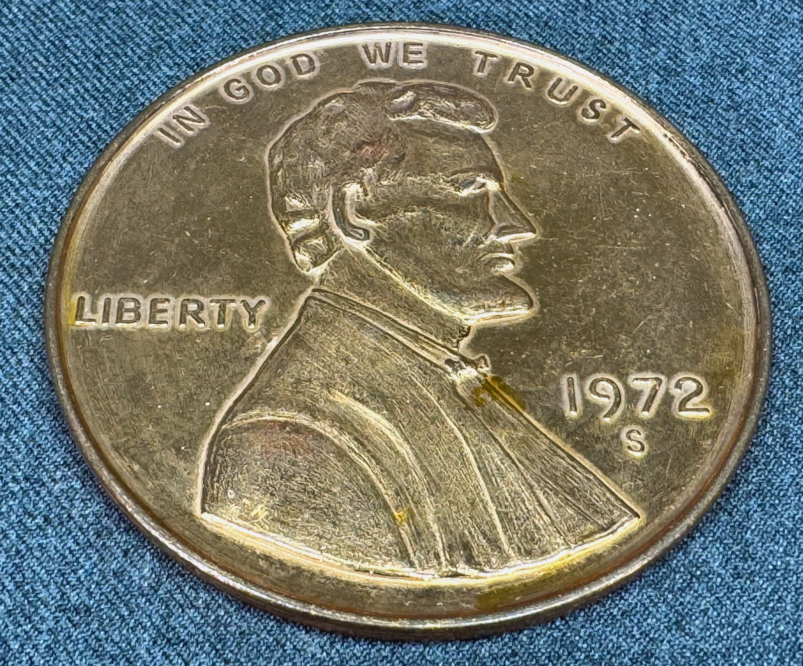 Vintage 1972 S Lincoln Jumbo Penny Novelty: IN HOUSE FLAT SHIPPING & HANDLING COST WITHIN ALL THE U.S. : $7 To bypass LiveShipping, and use our In-House shipping service for $7 or shipping combined for multiple lots, please select “Arrange Yo