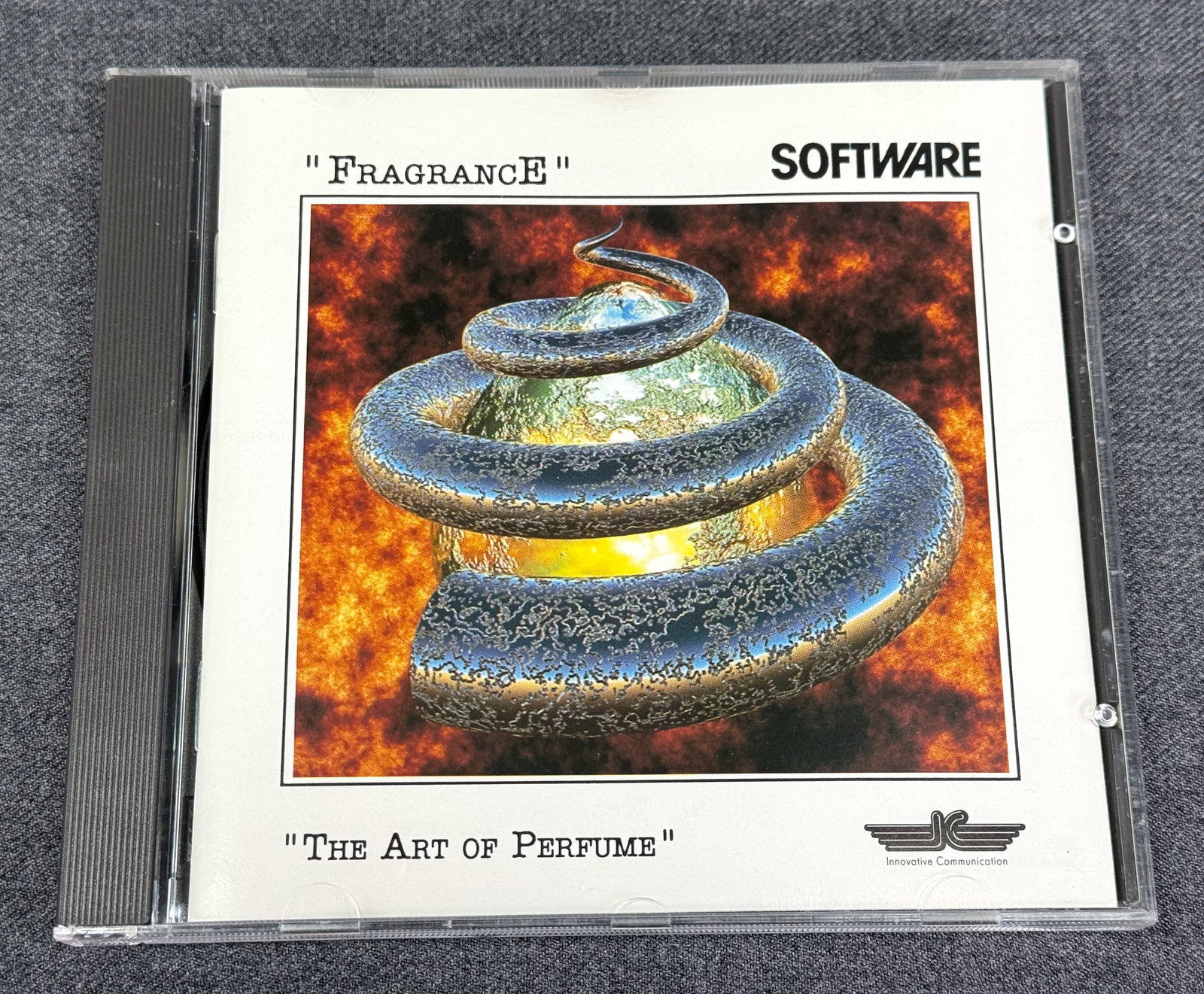1990 Fragrance The art of perfume by Software CD: 1990 Fragrance The art of perfume by Software CD. For measures please refer to the pictures taken with a measuring tape. IN HOUSE FLAT SHIPPING & HANDLING COST WITHIN ALL THE U.S. : $ 7 To bypass Live