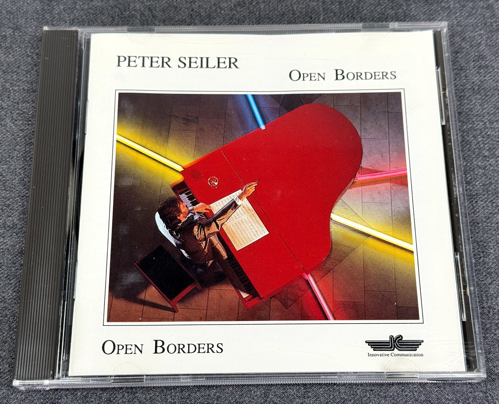 1991 Peter Seiler - Open Borders - CD: 1991 Peter Seiler - Open Borders - CD. Made in Western Germany. For measures please refer to the pictures taken with a measuring tape. IN HOUSE FLAT SHIPPING & HANDLING COST WITHIN ALL THE U.S. : $ 7