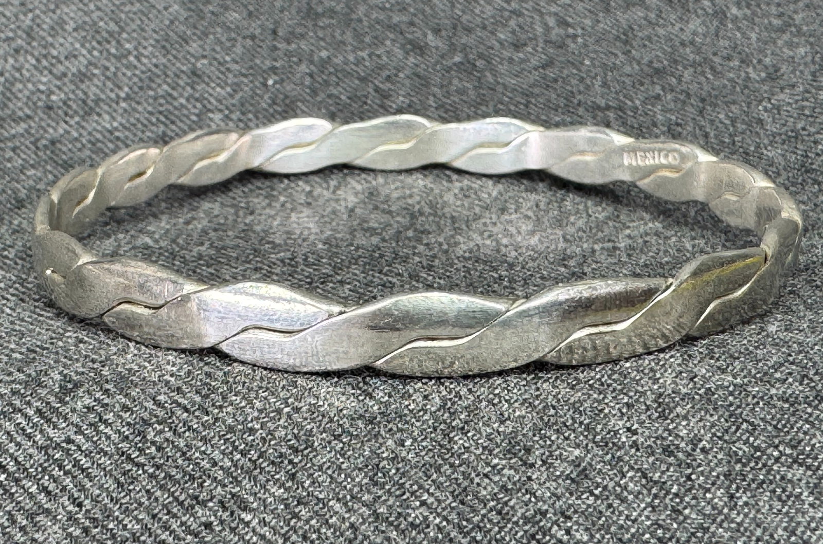 Vintage Mexican flattened rope silver-toned bracelet bangle. *c (1 of 6)