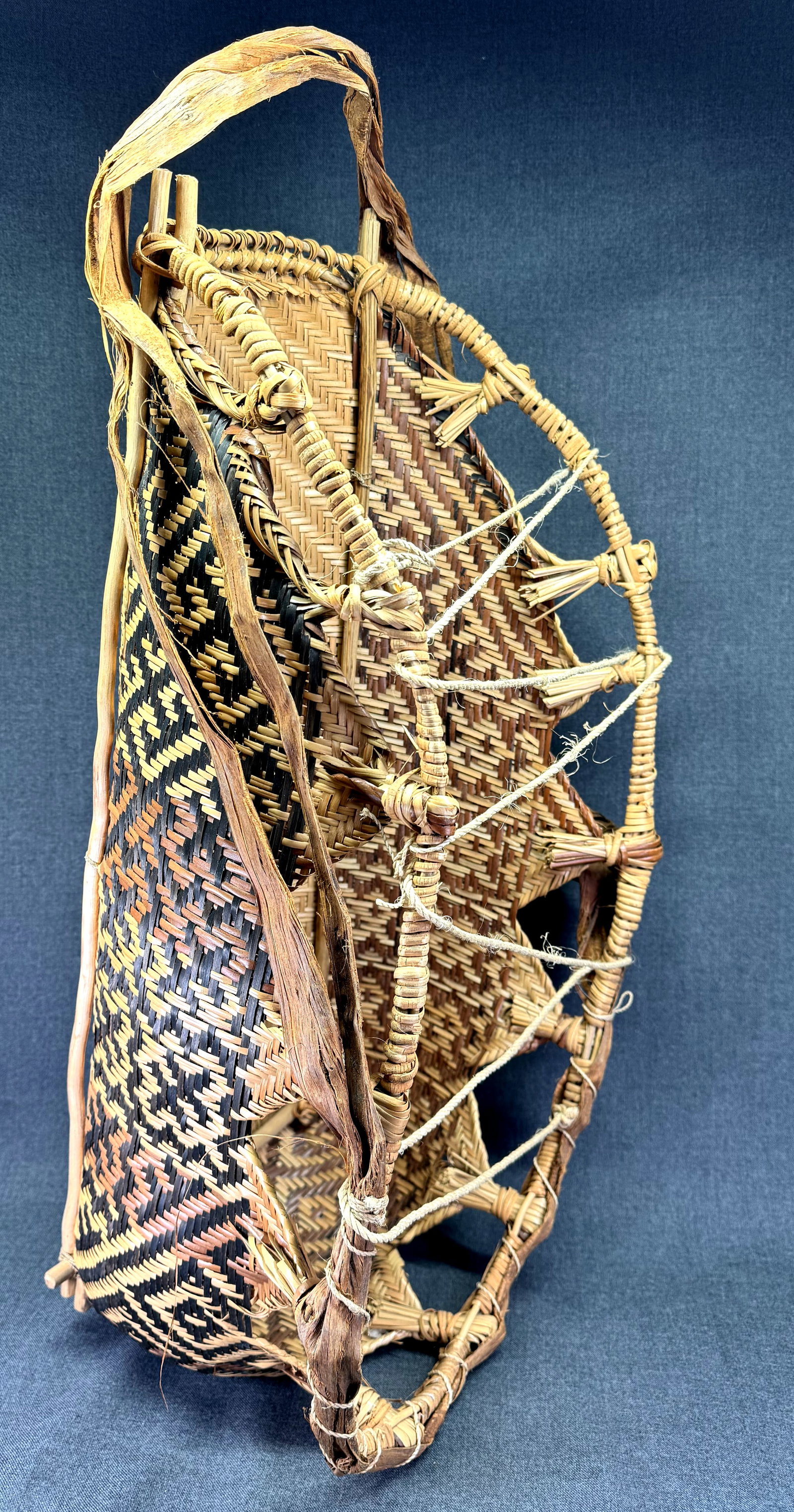 Amazonian Waimiri Atroari Cargo Storage / Baby Basket. (1 of 11)