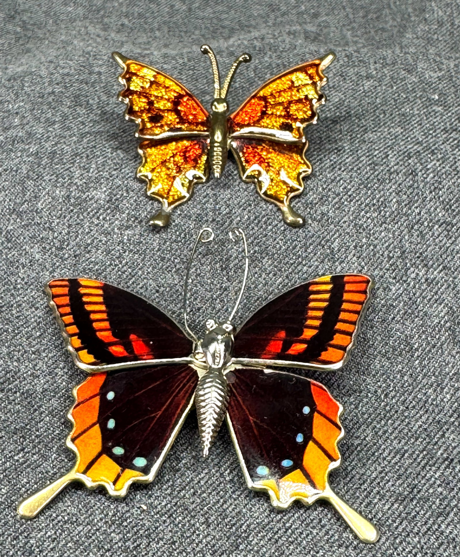 Vintage assorted enamel gold-toned metal butterfly brooch pins (1 of 7)
