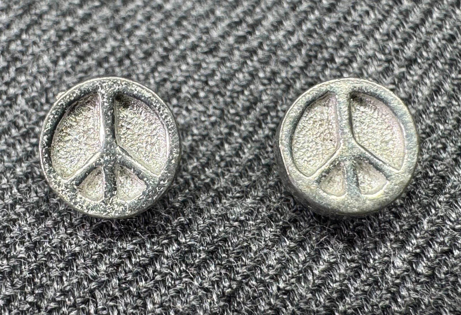 Vintage silver-toned metal peace sign stud pins. Lot of 2 (1 of 5)