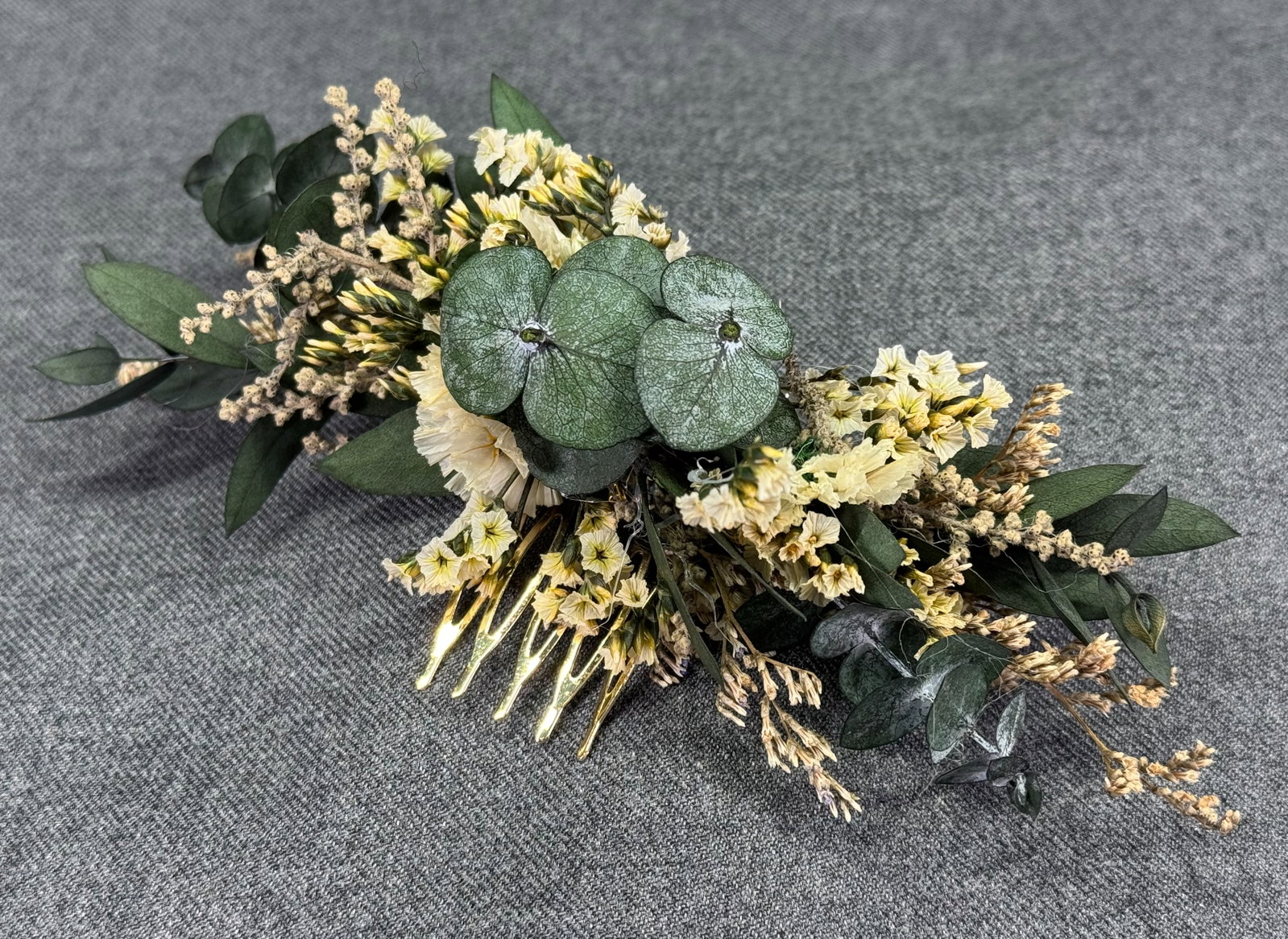 Preserved Eucalyptus Leaves, Dried Flowers Hair Comb. *f (1 of 3)