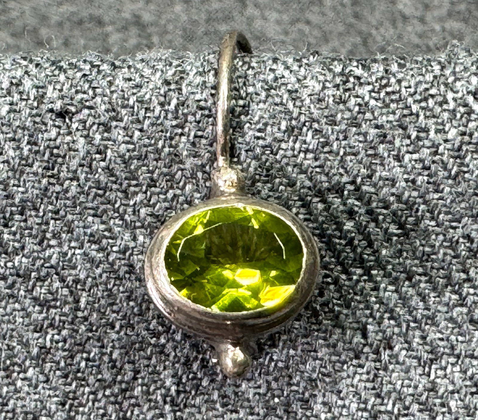 Vintage Sarda peridot sterling silver single pieced earring. #B (1 of 6)
