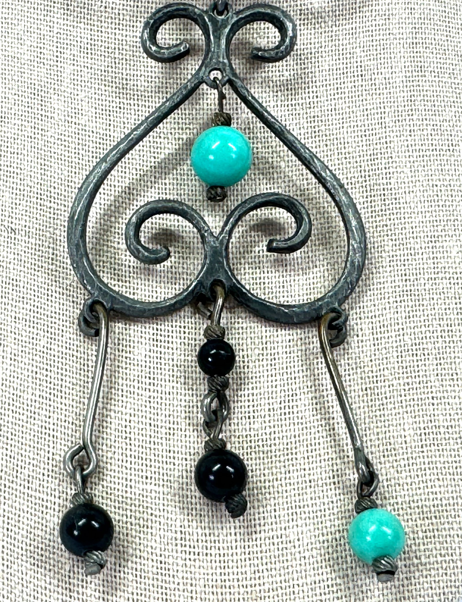 Vintage brutalist plastic beads dangles silvertone metal waterfall pendant necklace (1 of 8)