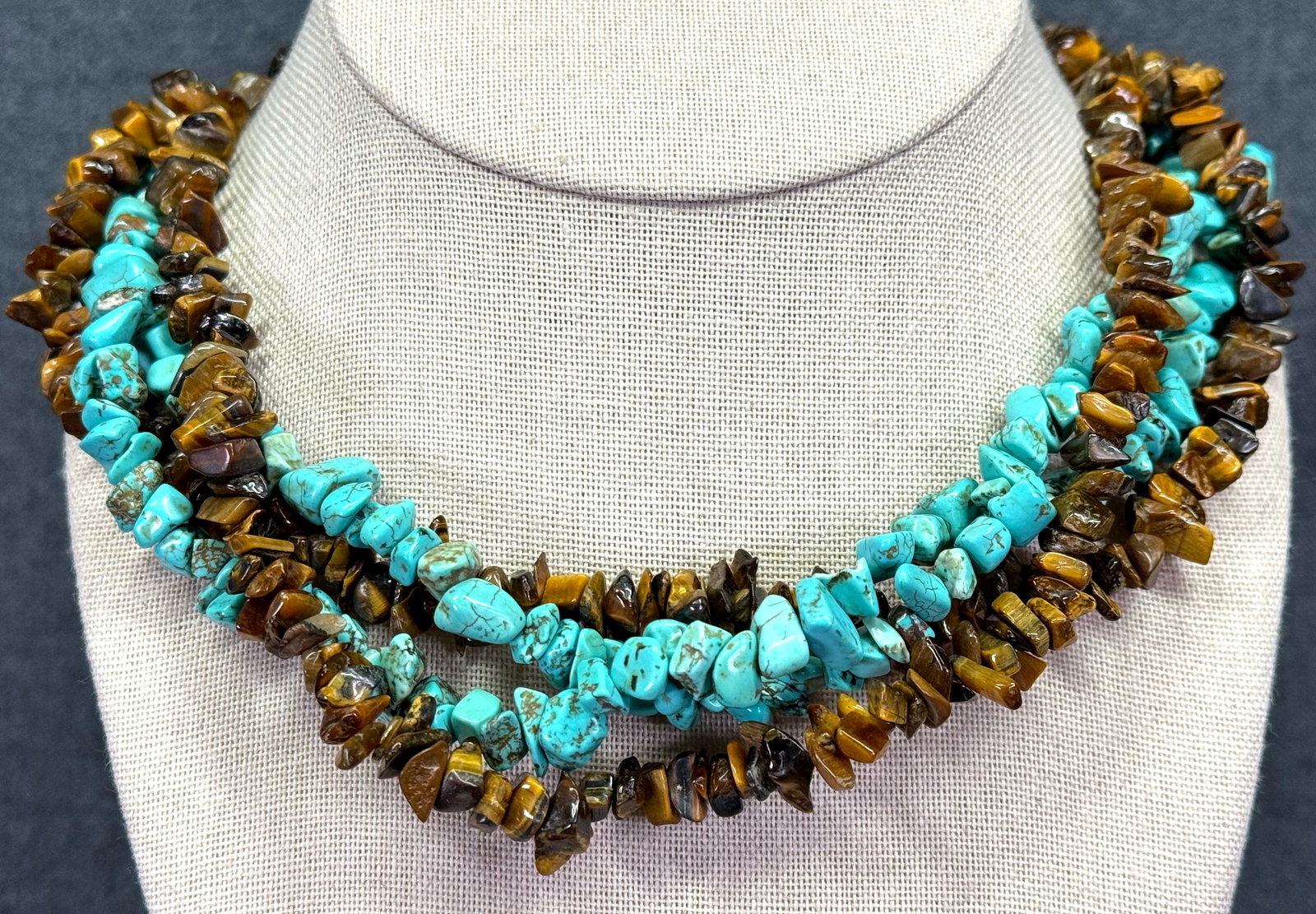 Boho reconstituted turquoise & tiger eye beads 4 strands collar necklace *B: Boho reconstituted turquoise & tiger eye beads 4 strands collar necklace. Unmarked. For measures please refer to the pictures taken with a measuring tape. Weight: 126 Grams. IN HOUSE FLAT SHIPPING & H