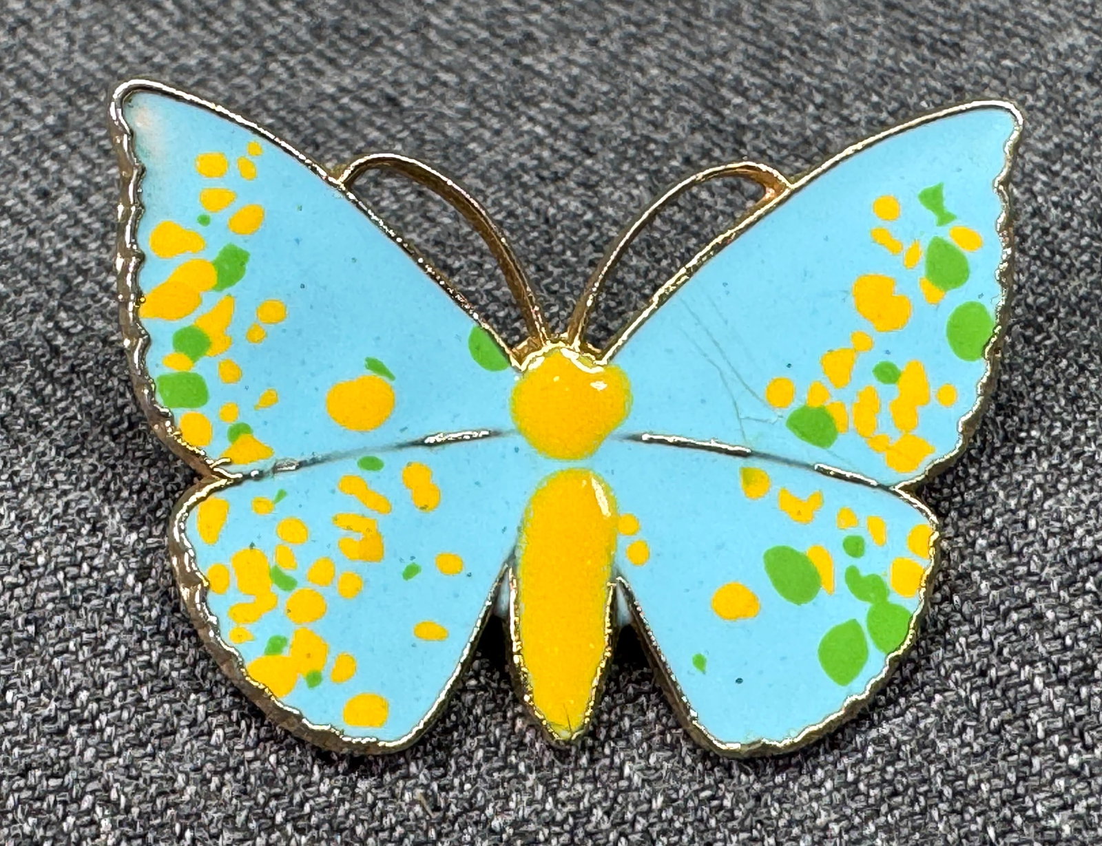 Vintage enamel gold-toned metal butterfly brooch pin. #a: Vintage enamel gold-toned metal butterfly brooch pin. Unmarked. For measures please refer to the pictures taken with a measuring tape. Weight: 10 Grams. IN HOUSE FLAT SHIPPING & HANDLING COST WITHIN A