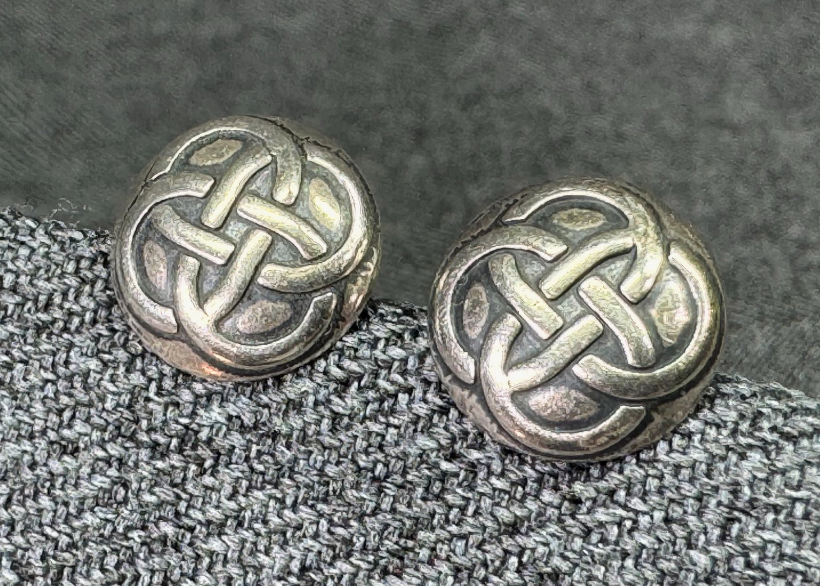 Vintage WJ Waldeck Johnson 925 Sterling Silver Celtic Knot Stud Earrings. *i (1 of 5)